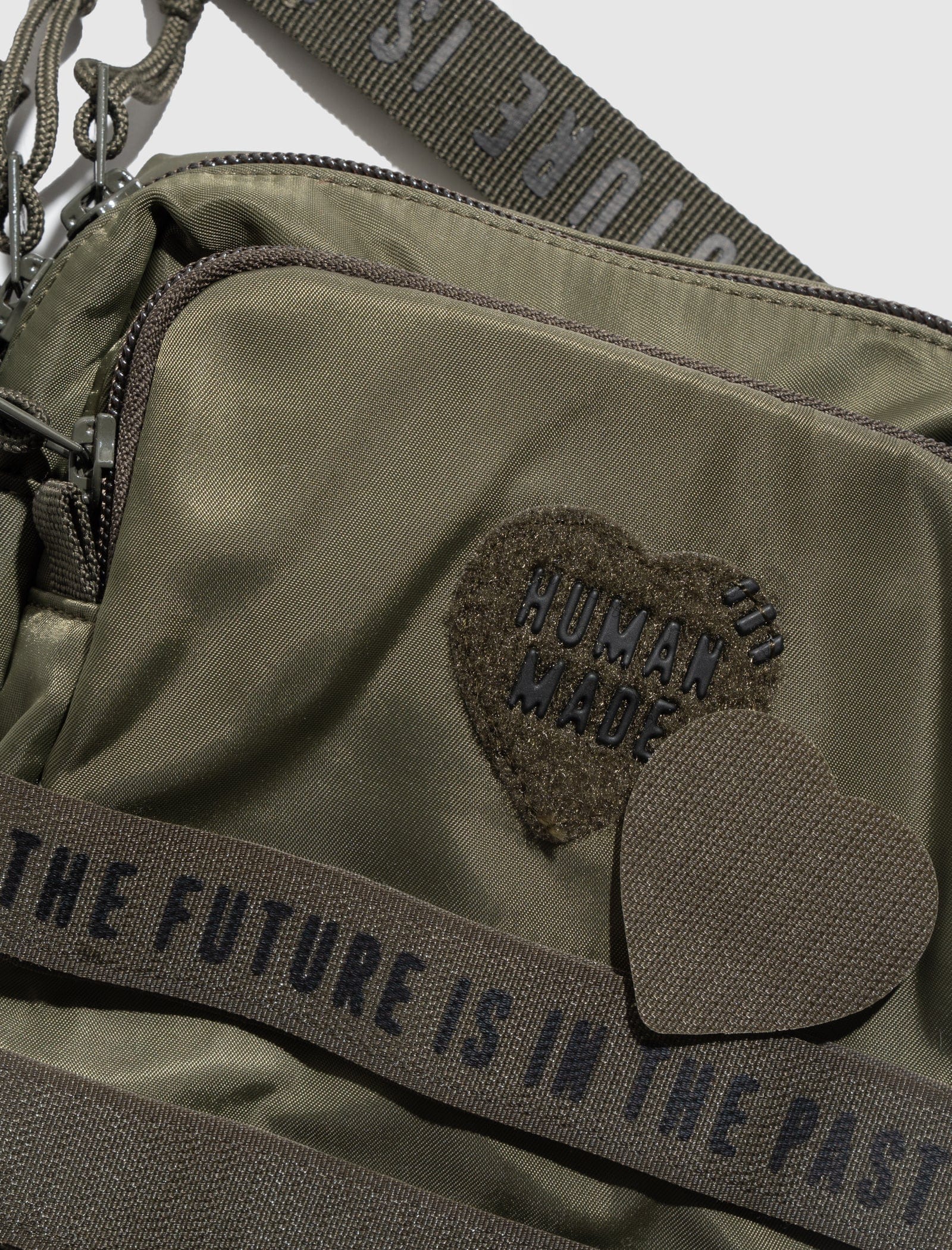 HUMAN MADE MILITARY POUCH LARGE