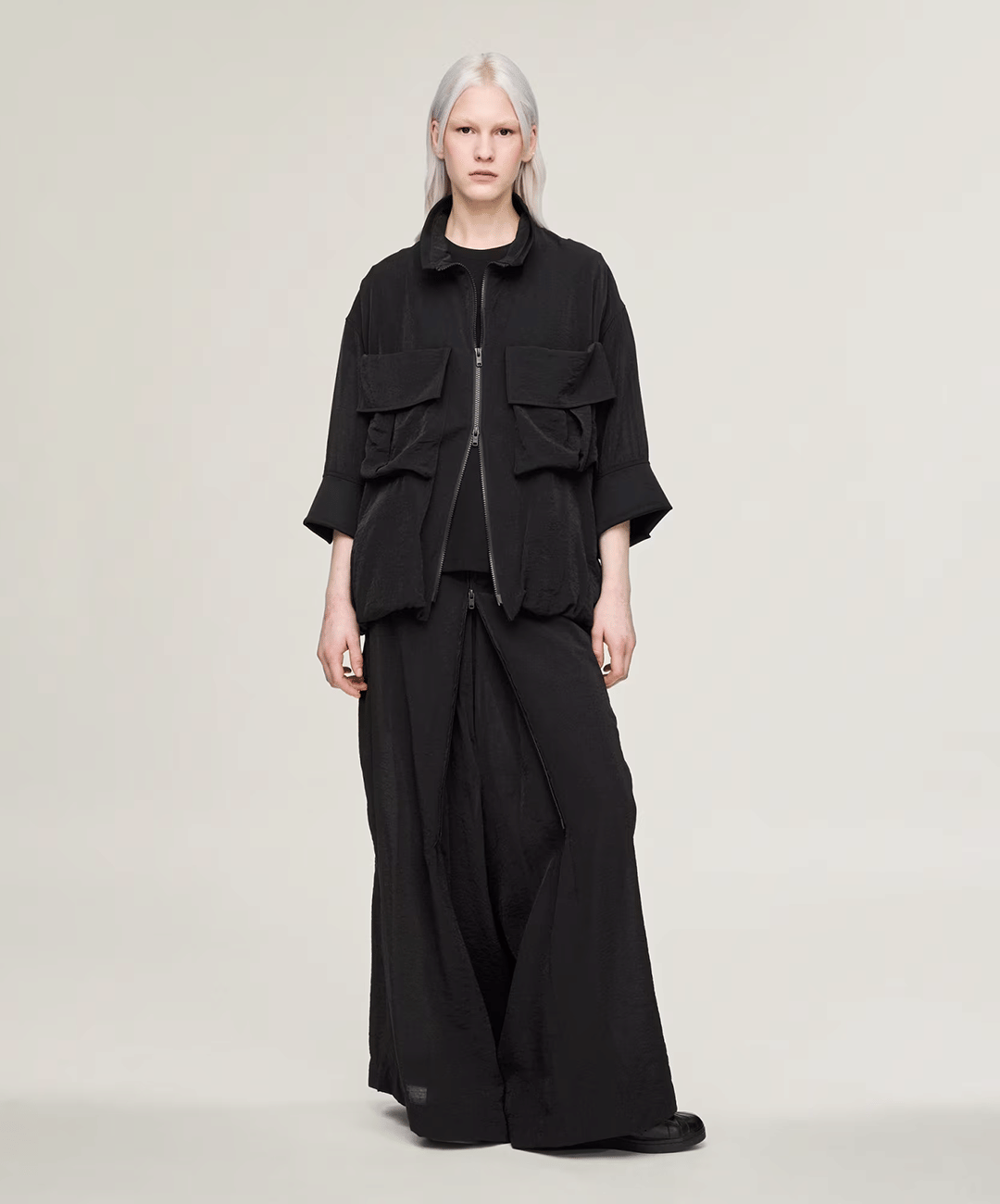 Y - 3 | Y - 3 UT SHORT SLEEVE TRACK TOP { BLACK