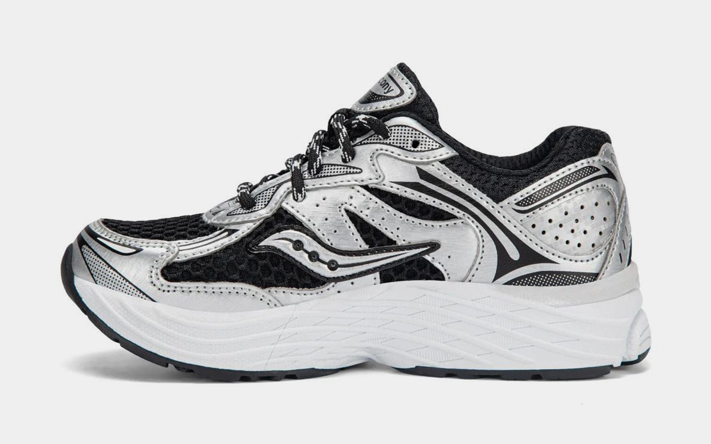 Saucony KIDS Omni 6 Preschool Running Shoes (Black/Silver)