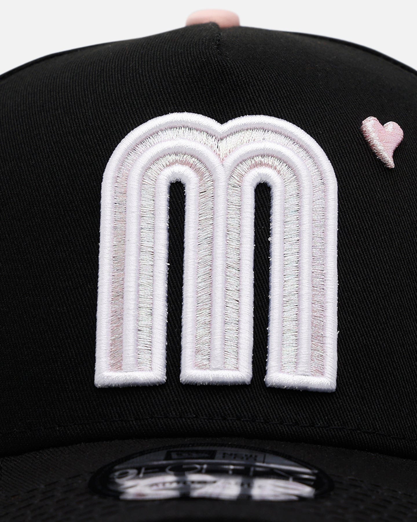 New Era Mexico National Baseball Team Pink Satin Hearts 2.0 9FORTY A - Frame Snapback Black/Pink