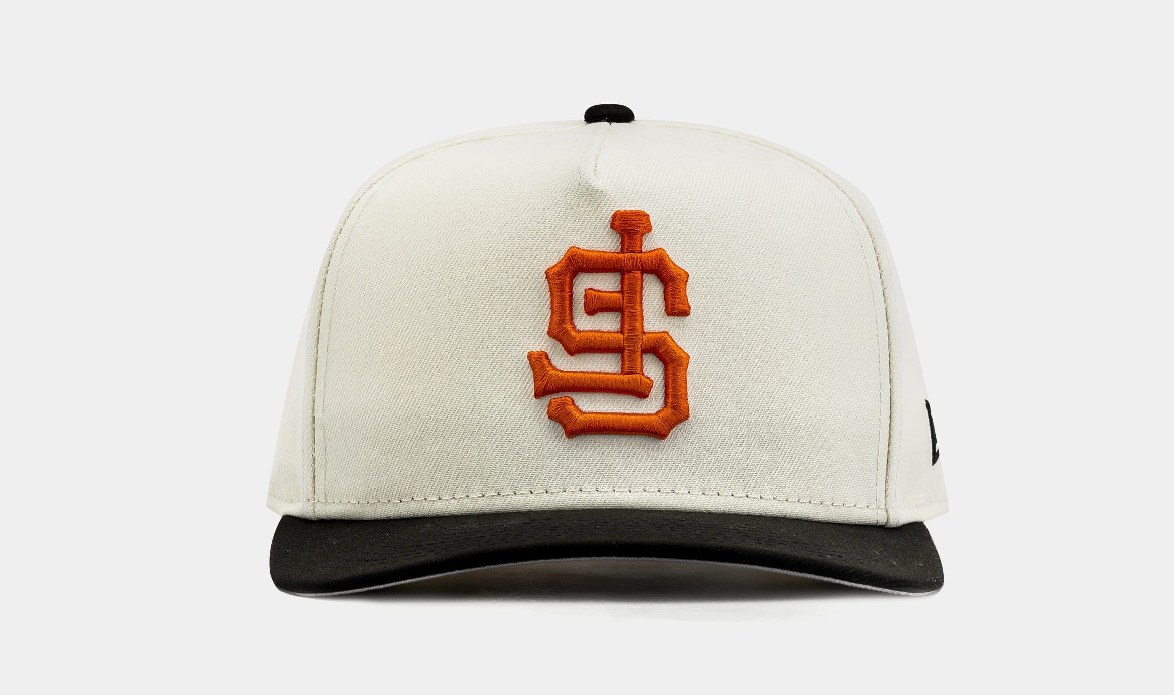 NEW ERA Shoe Palace Exclusive San Francisco Giants Upside Down Curve 950AF Snapback Mens Hat (Chrome/Black)