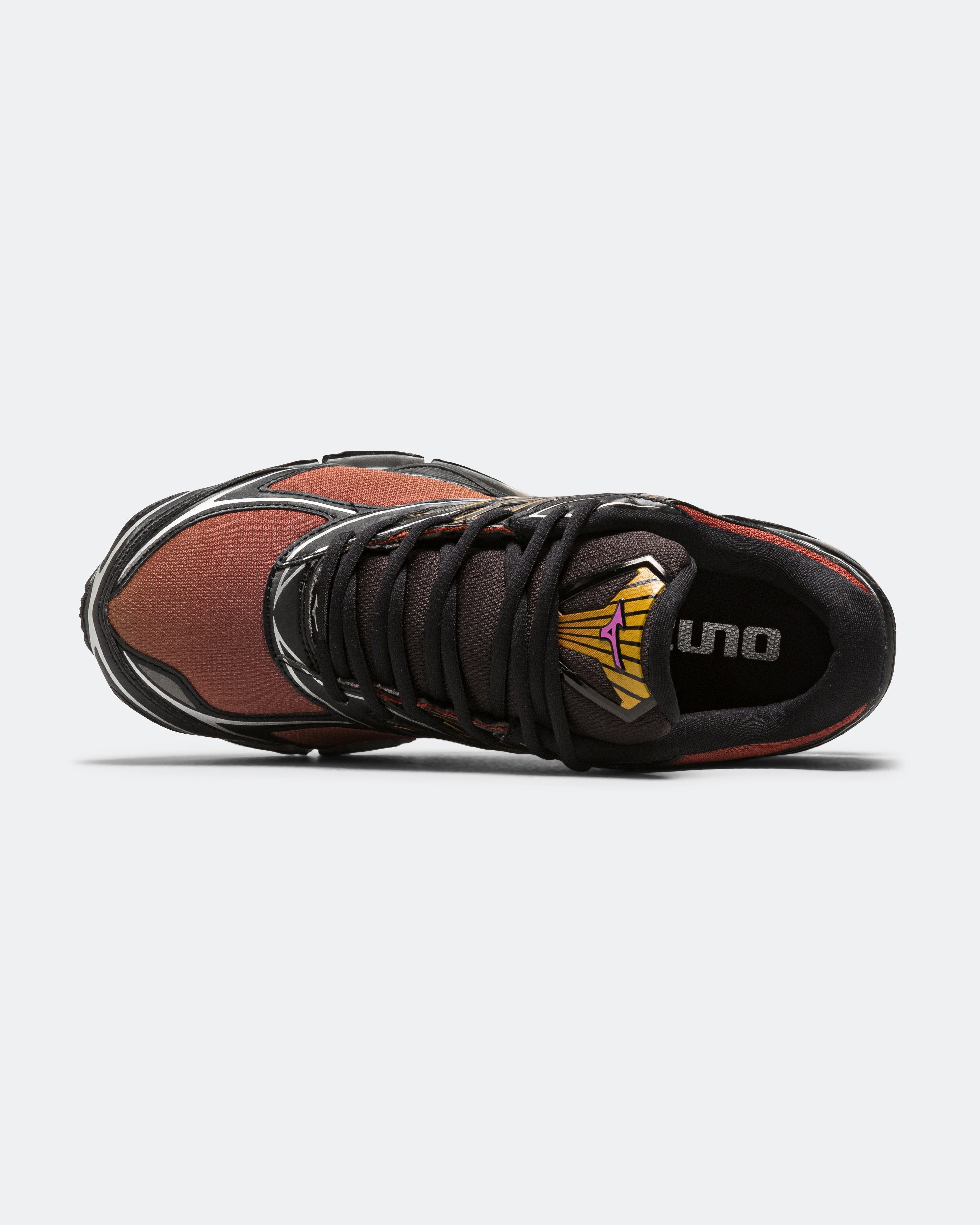 Mizuno Wave Prophecy LS Burning Dust - Harvest Gold/Silver - Black