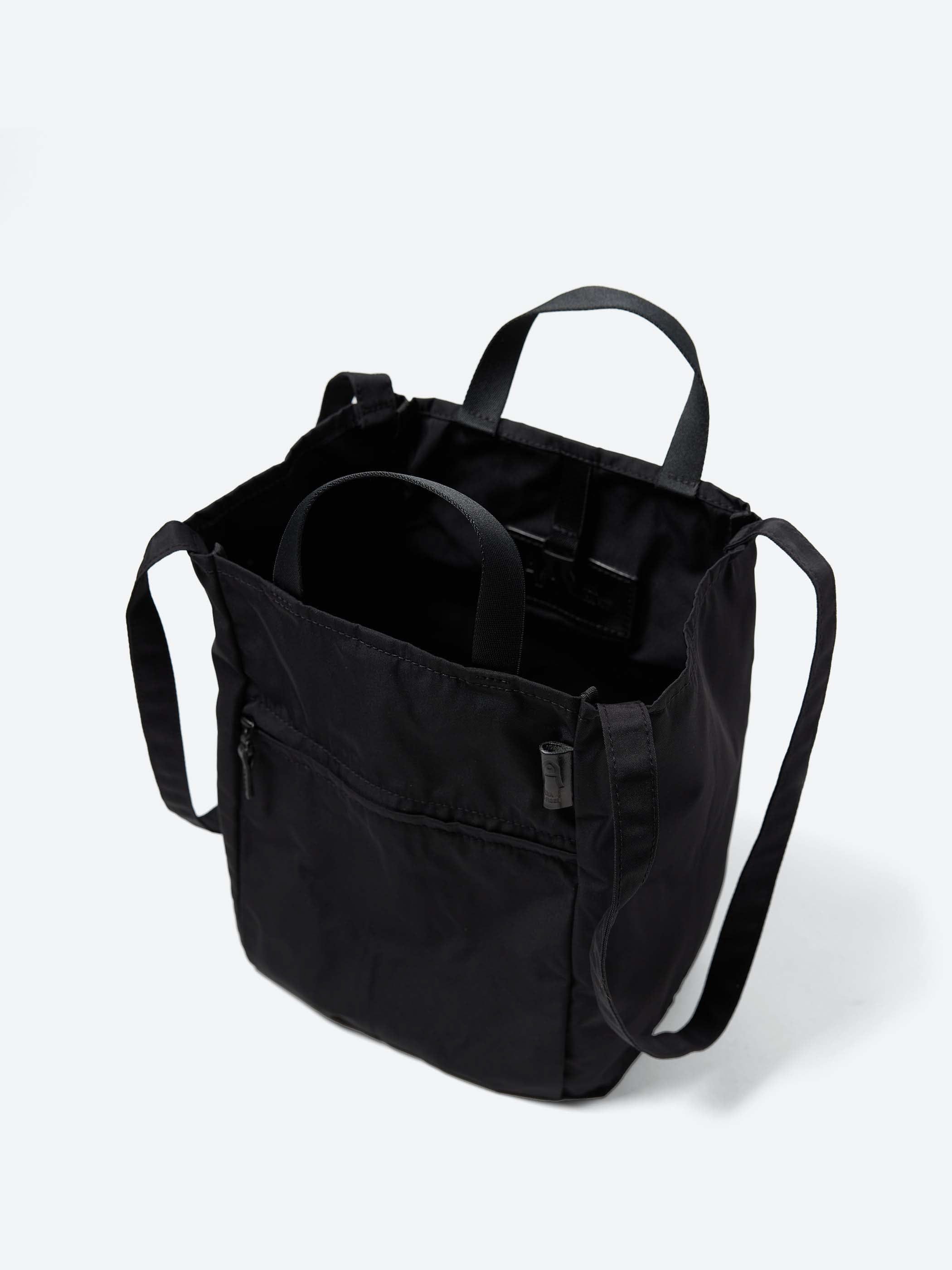 Amiacalva Gabardine Zippy Tote