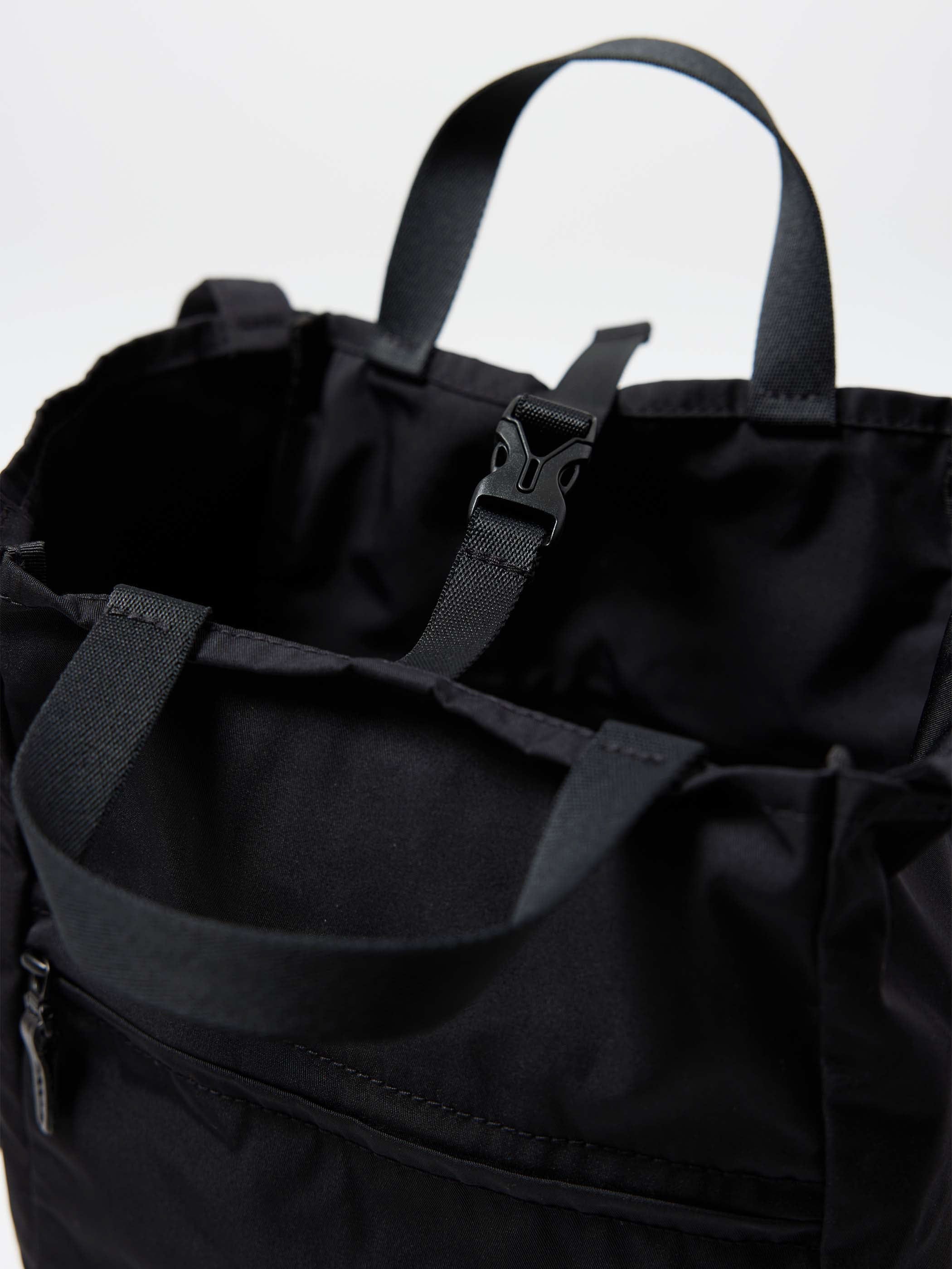 Amiacalva Gabardine Zippy Tote