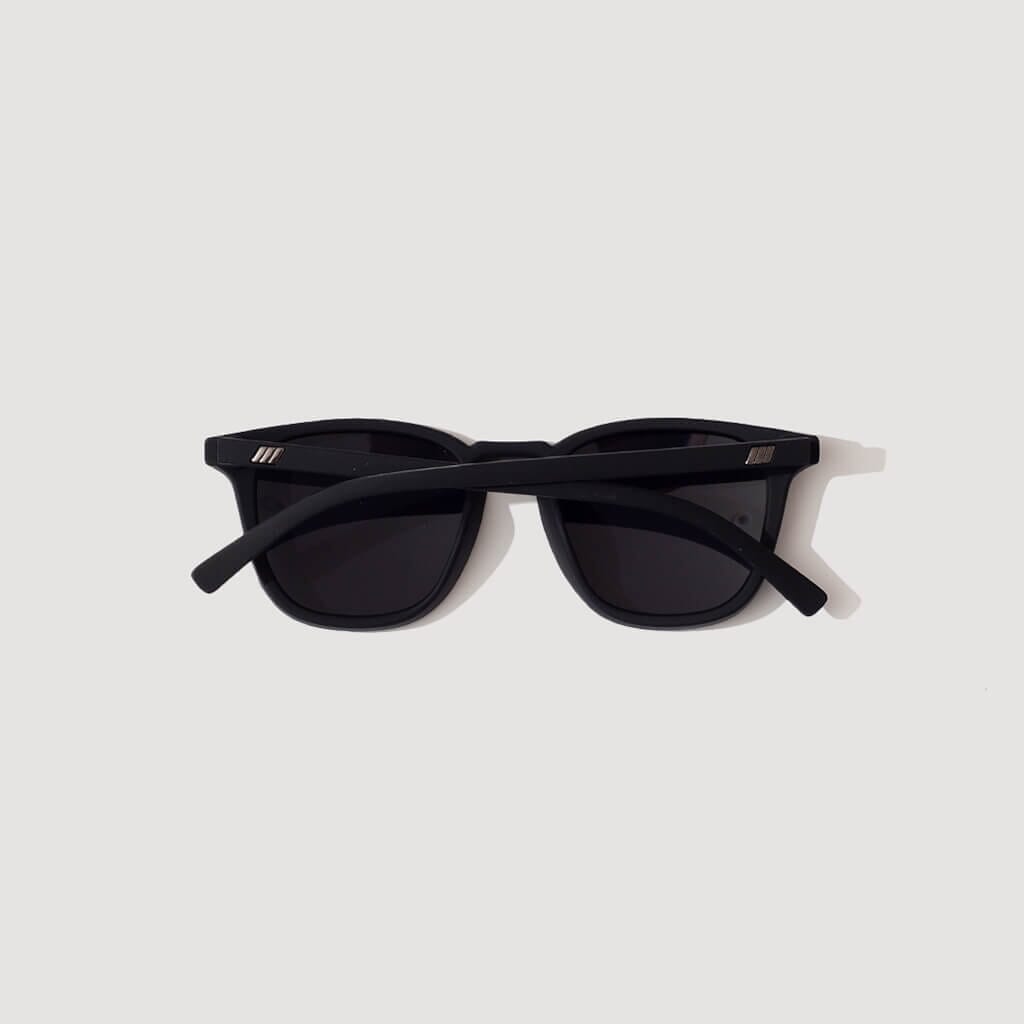 Le Specs No Biggie - Black Rubber