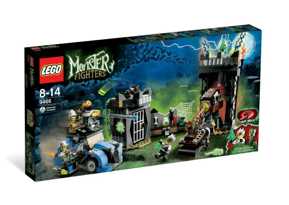 LEGO Monster Fighters The Crazy Scientist & His Monster 9466