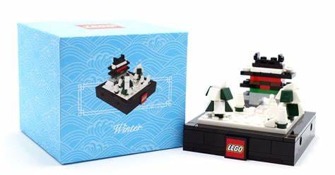 LEGO Bricktober Season Set 4/4 - Winter (2019 Toys R Us Exclusive) 6307988