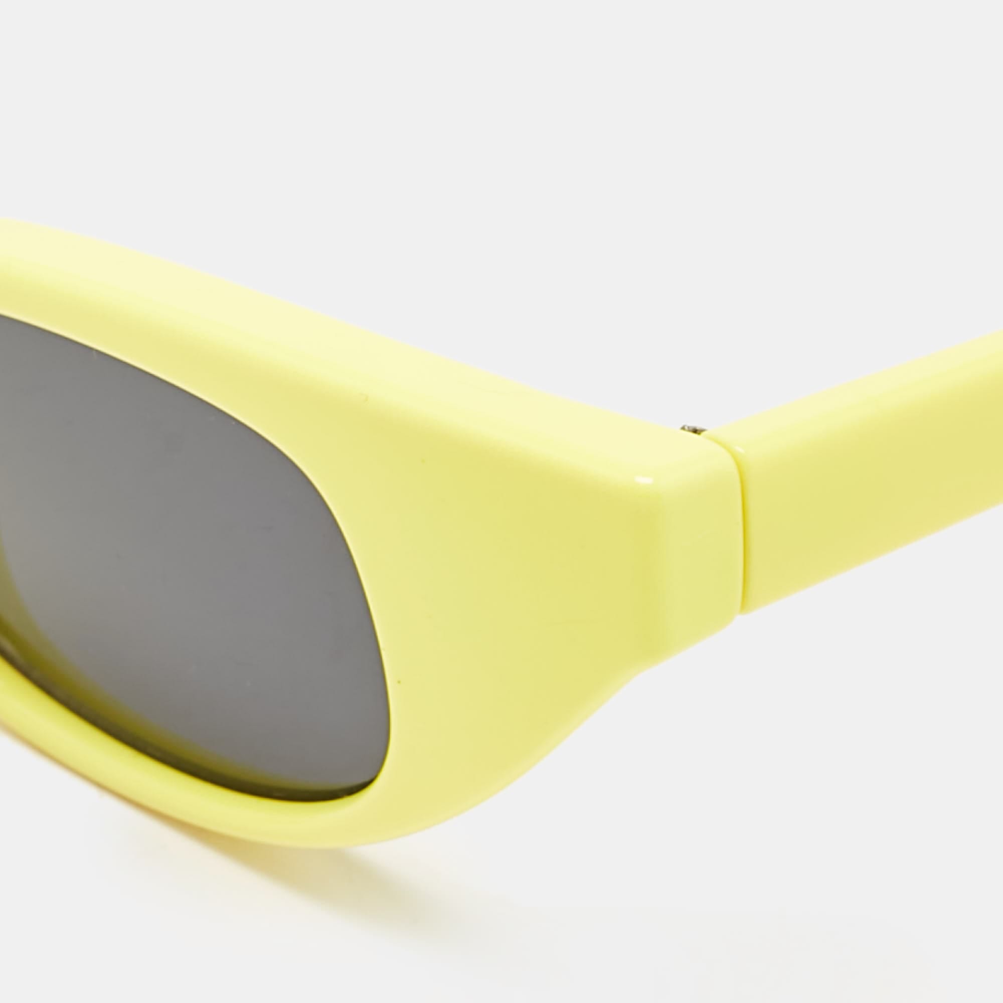 le specs Adam Selman x Le Specs Yellow/black The Breaker Oval Sunglasses