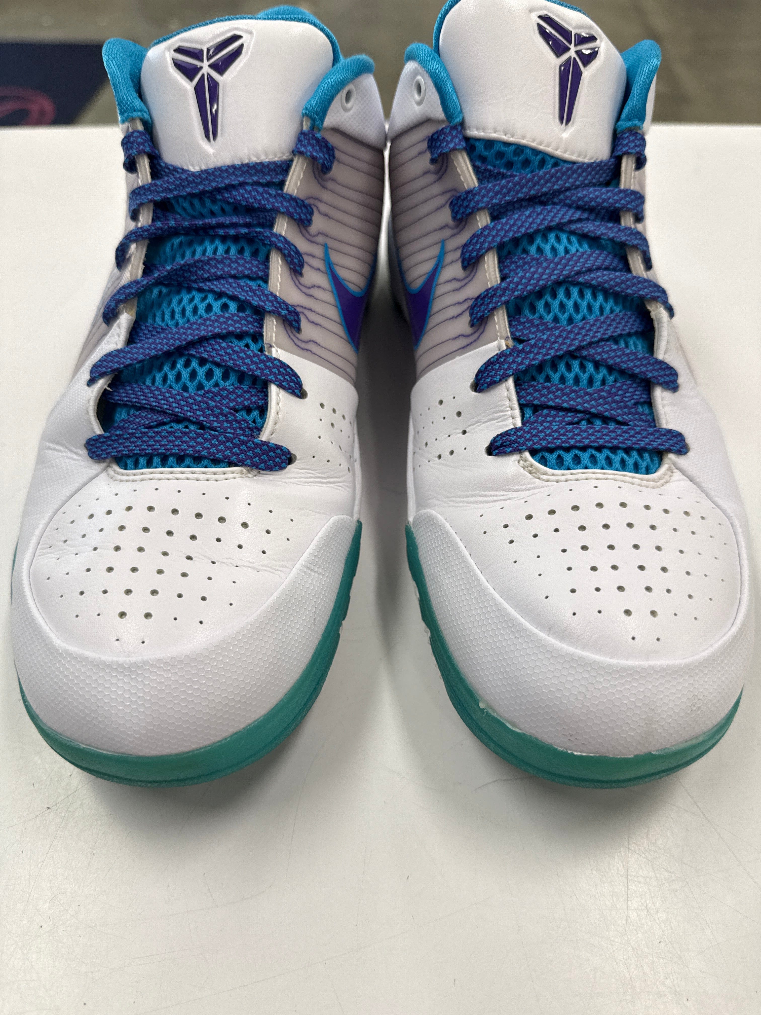 Sole Supremacy KOBE 4 PROTRO DRAFT DAY HORNETS - SIZE 9.5 (WORN)