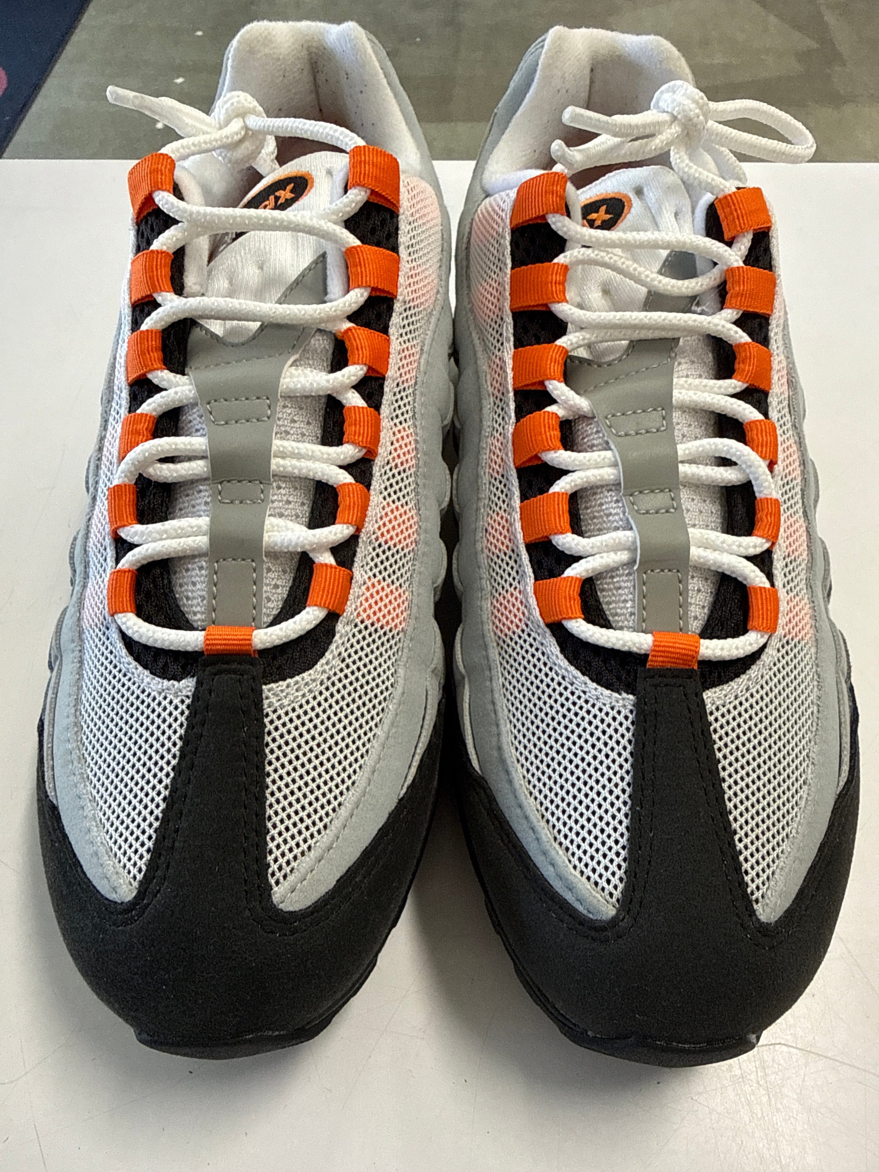AIR MAX 95 OG BIG BUBBLE BRIGHT MANDARIN 2025 - SIZE 9 (WORN)
