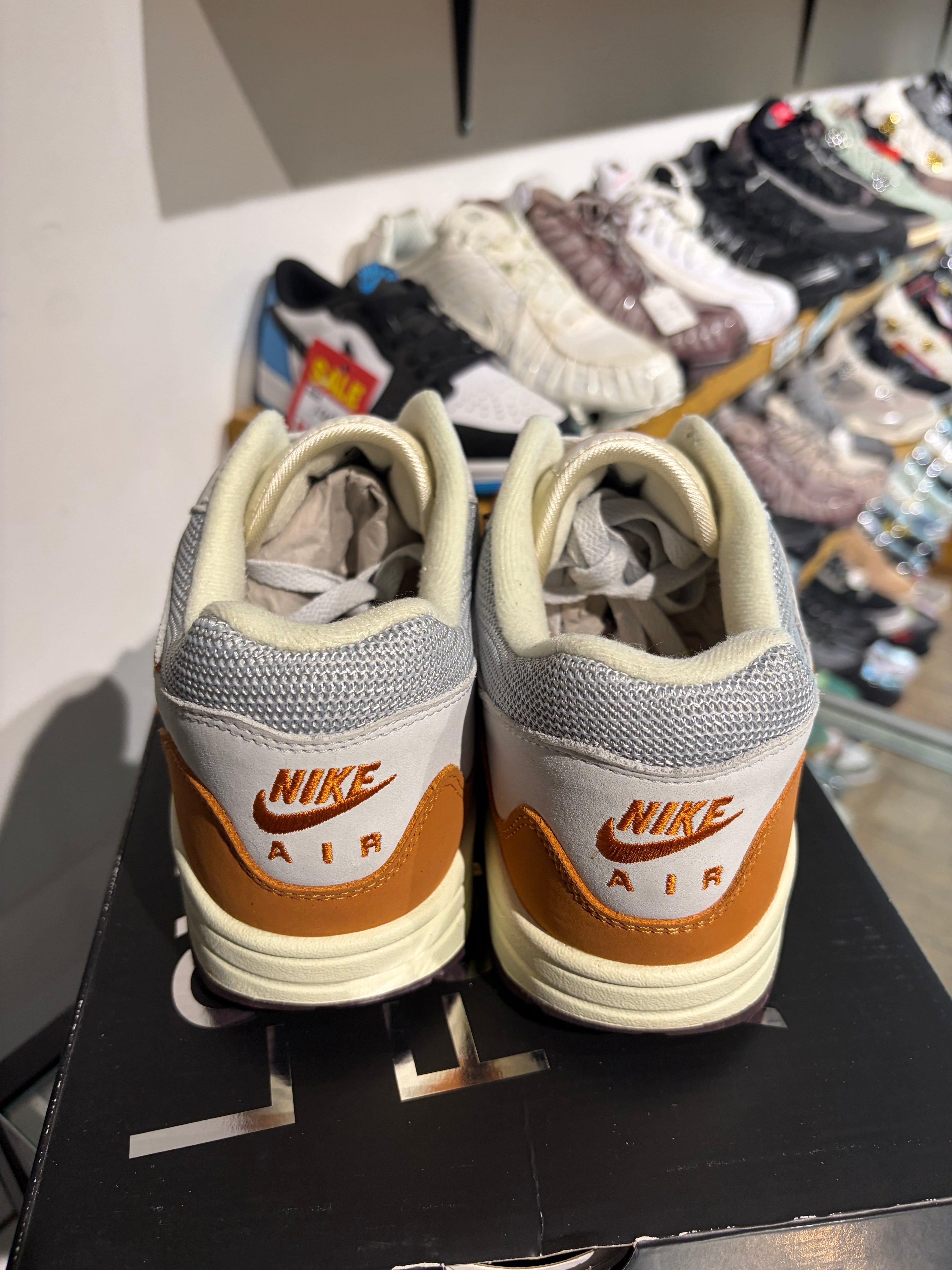 Air Max 1 Patta Monarch UK 9.5 #50