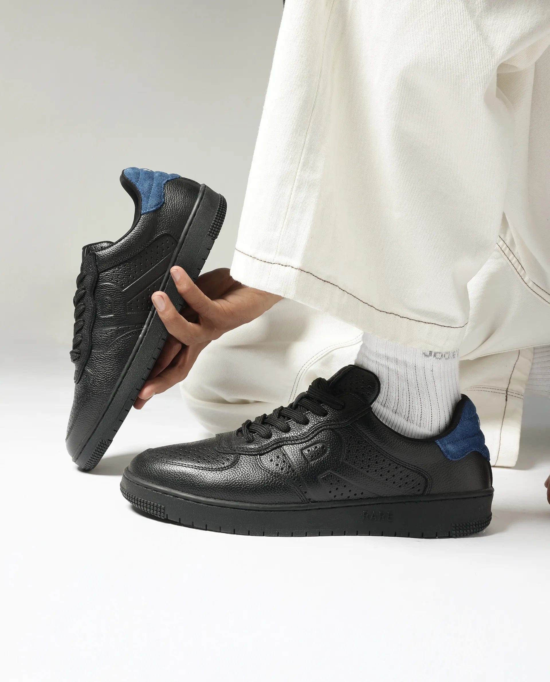 RAREZ Rare Rabbit Men's Orbiton Black Milled Leather Perforated Details Low - Top Lace - Up Monotone Sneaker Shoes