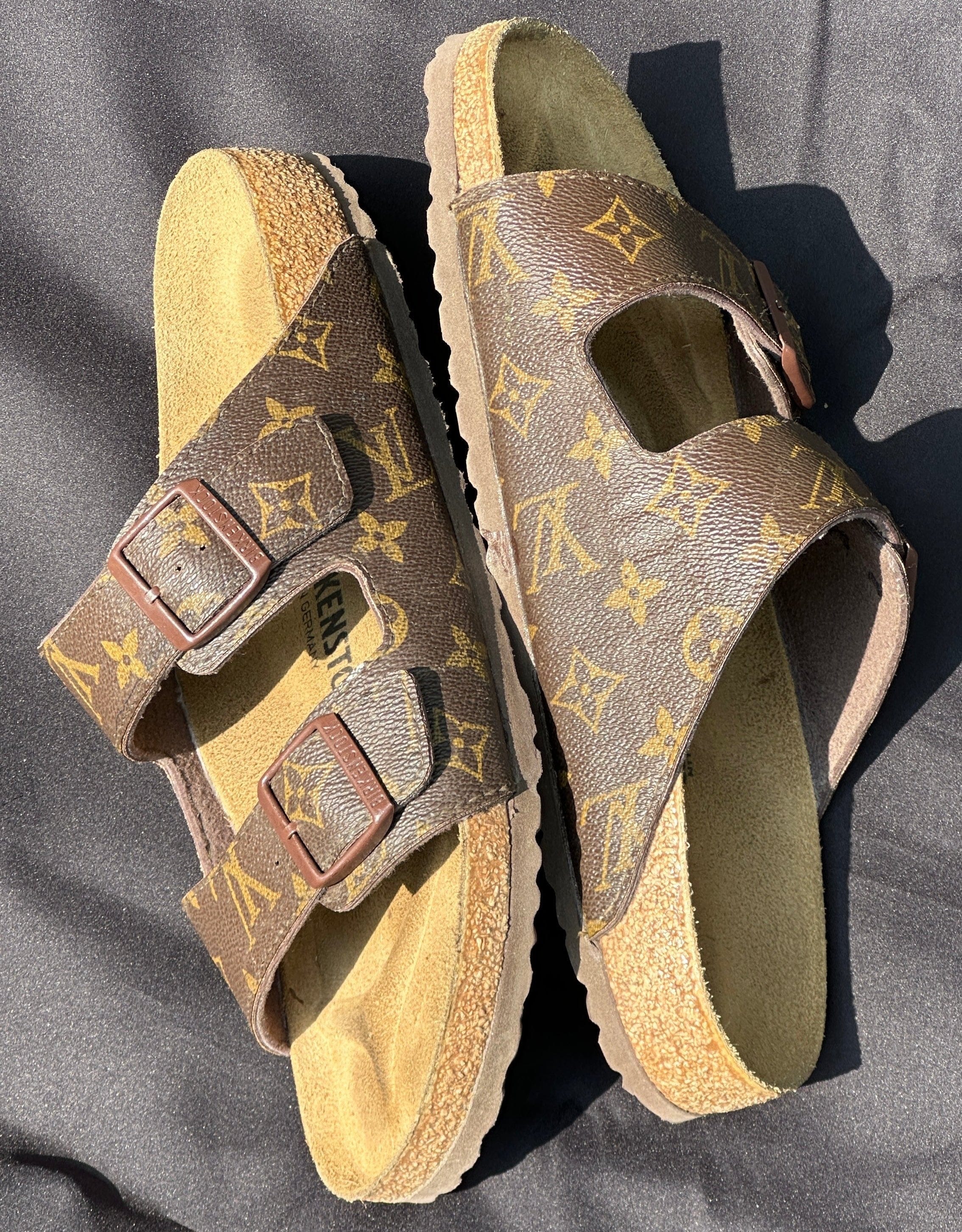 Mdcustoms LV Birkinstock