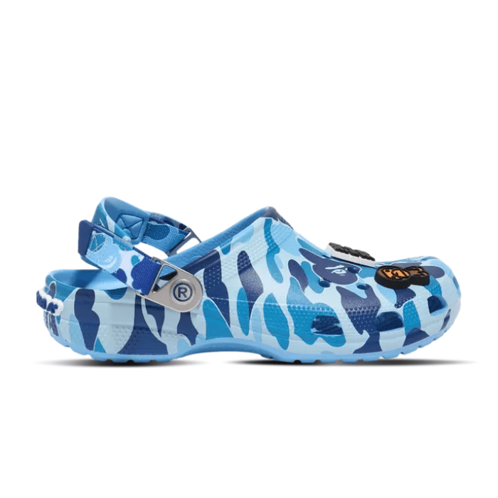 A BATHING APE® Crocs Classic Clog A Bathing Ape ABC Camo Blue