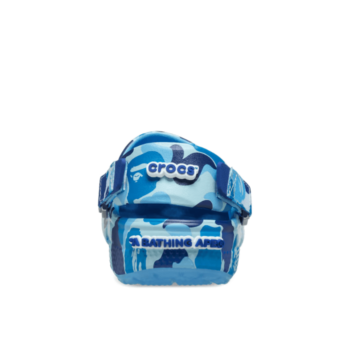 A BATHING APE® Crocs Classic Clog A Bathing Ape ABC Camo Blue