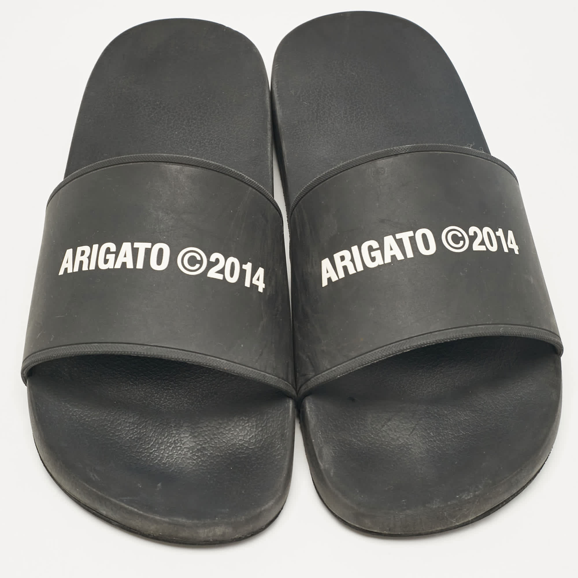 Axel Arigato Black Rubber Pool Slides