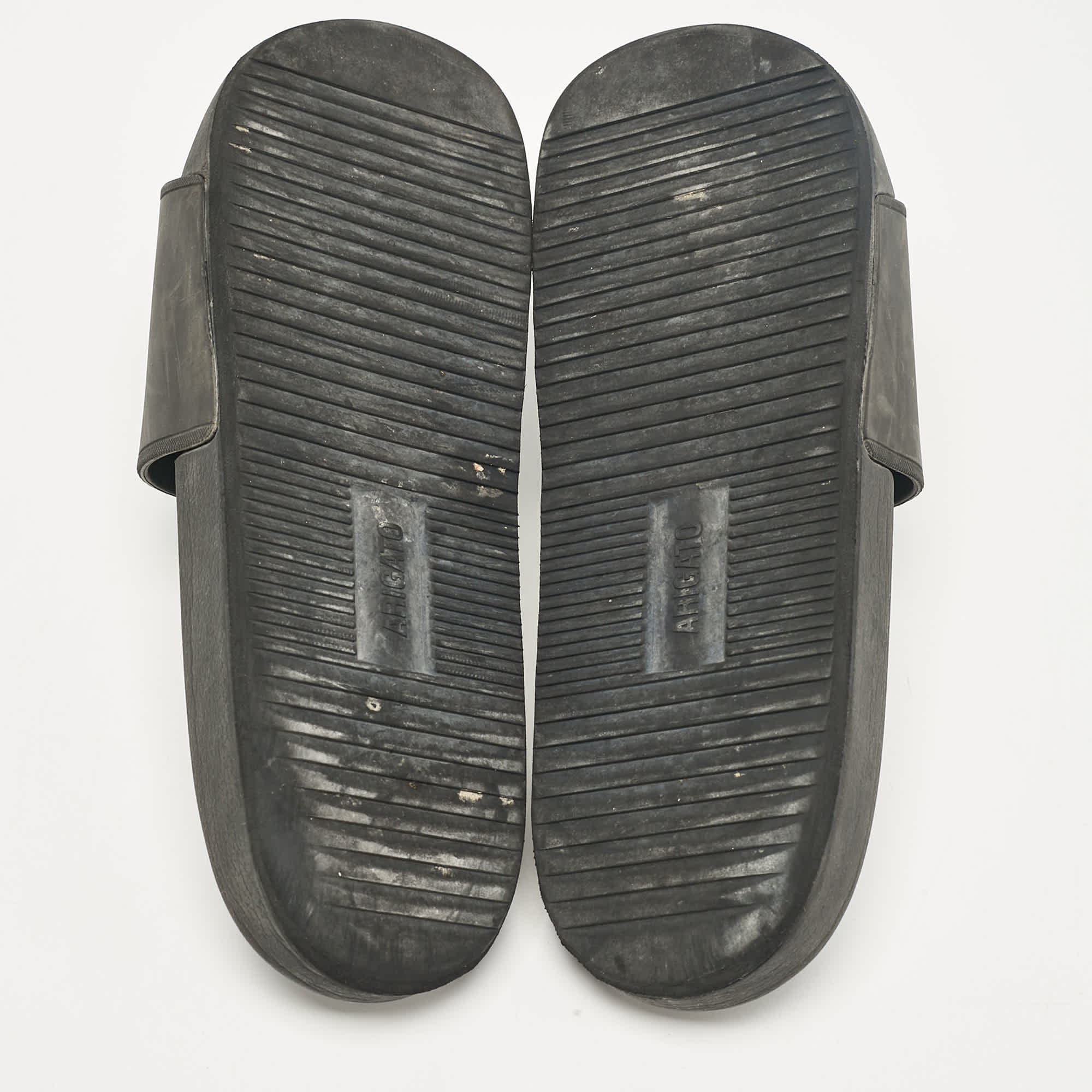 Axel Arigato Black Rubber Pool Slides