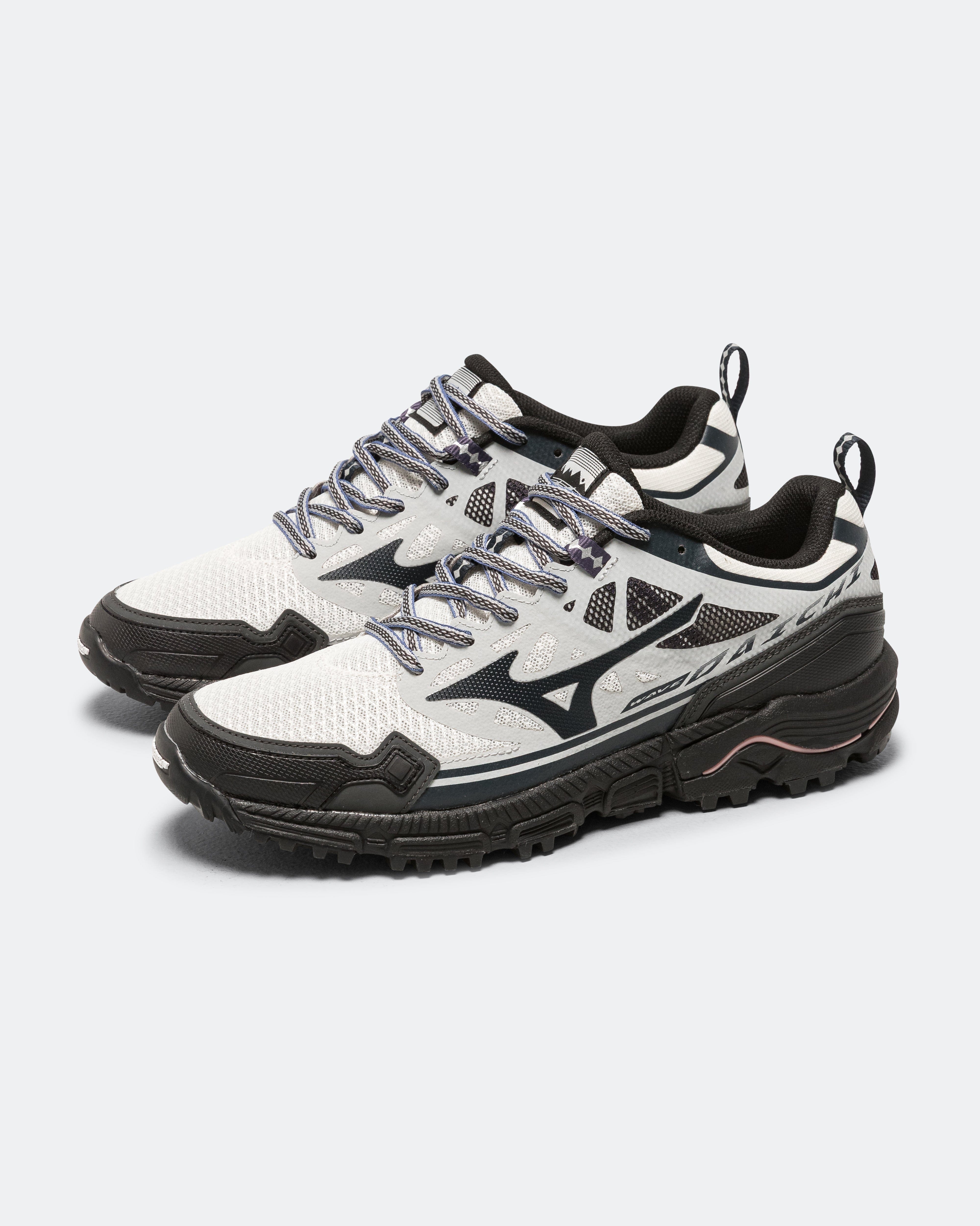 Mizuno Wave Daichi LS - Snow White/Carbon - Black