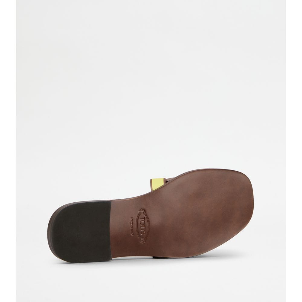 Tod's Tods Sandals In Leather Yellow Womens