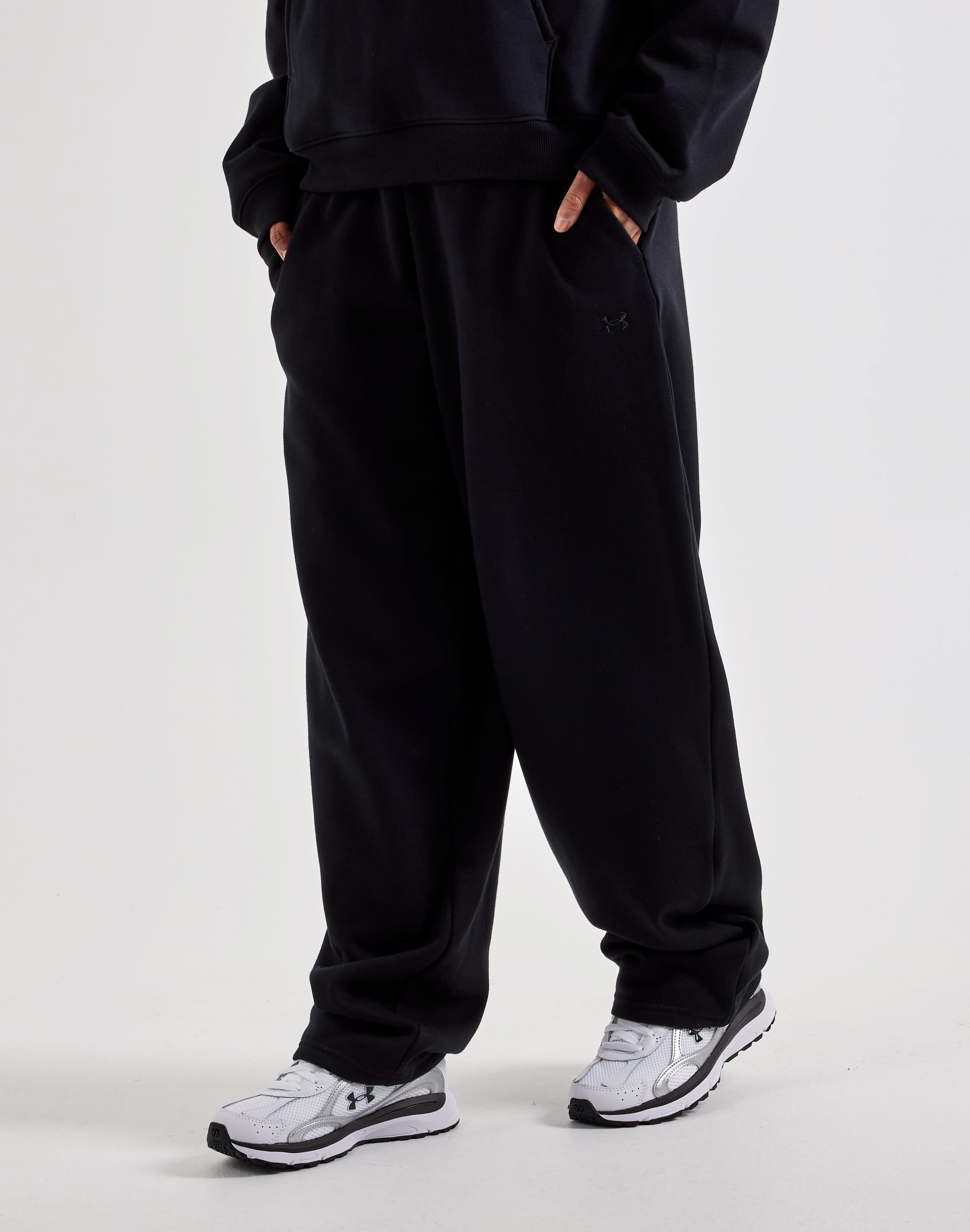 Under Armour Icon Fleece Barrel Pants