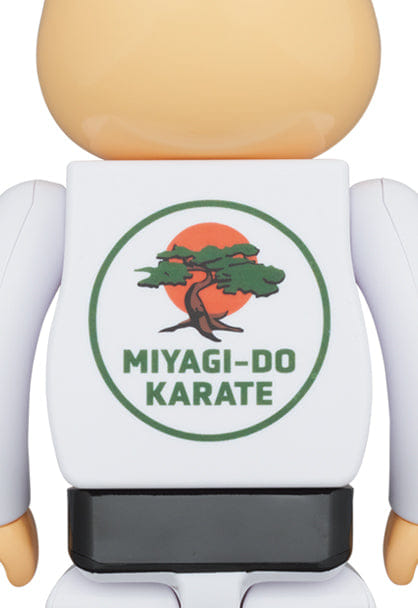 Medicom TOY BE@RBRICK COBRA KAI MIYAGI - DO KARATE 1000%