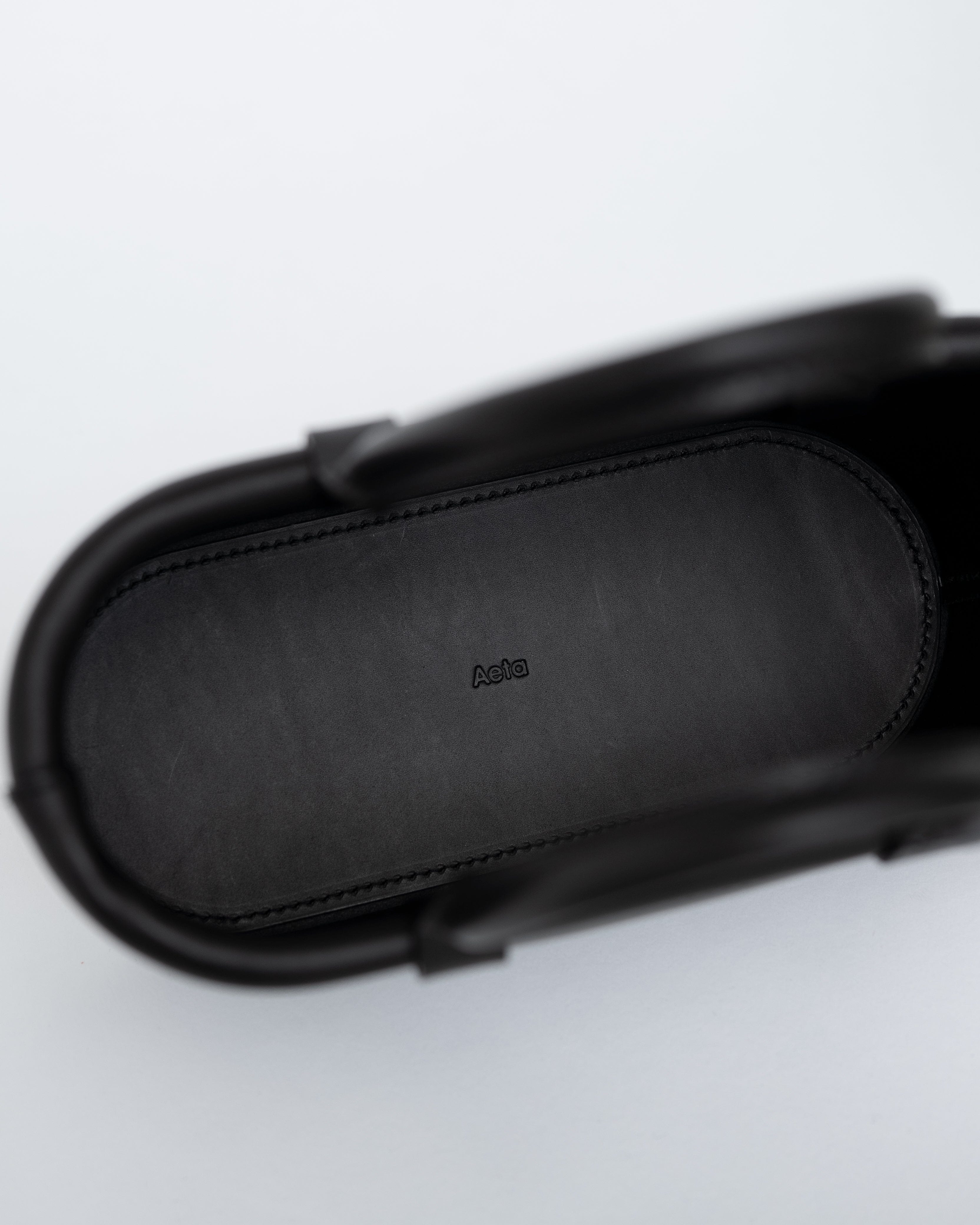 Aeta RIGID TOTE:S