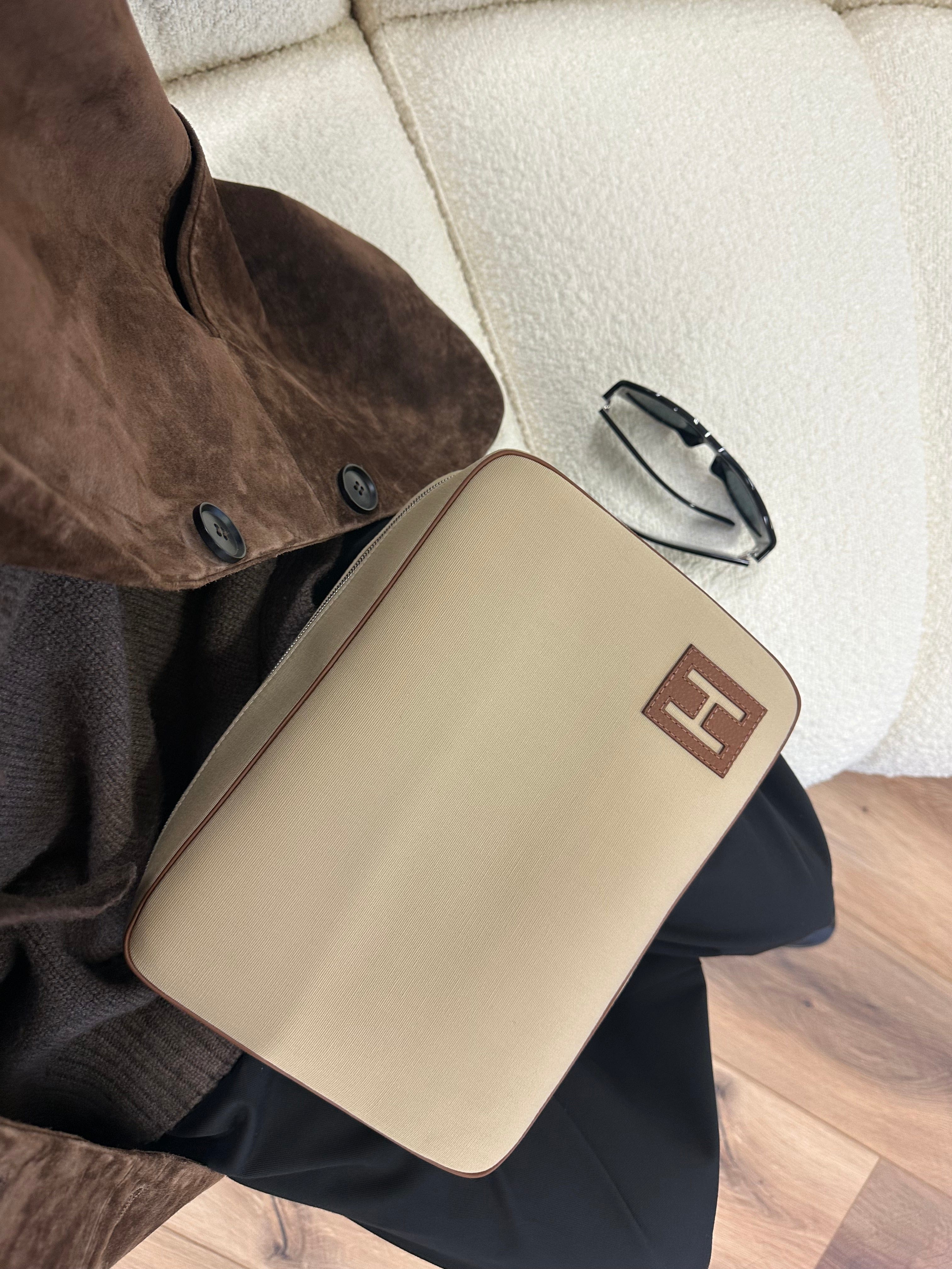 Hermès Trousse Chapitre, GM Naturel PCA1010