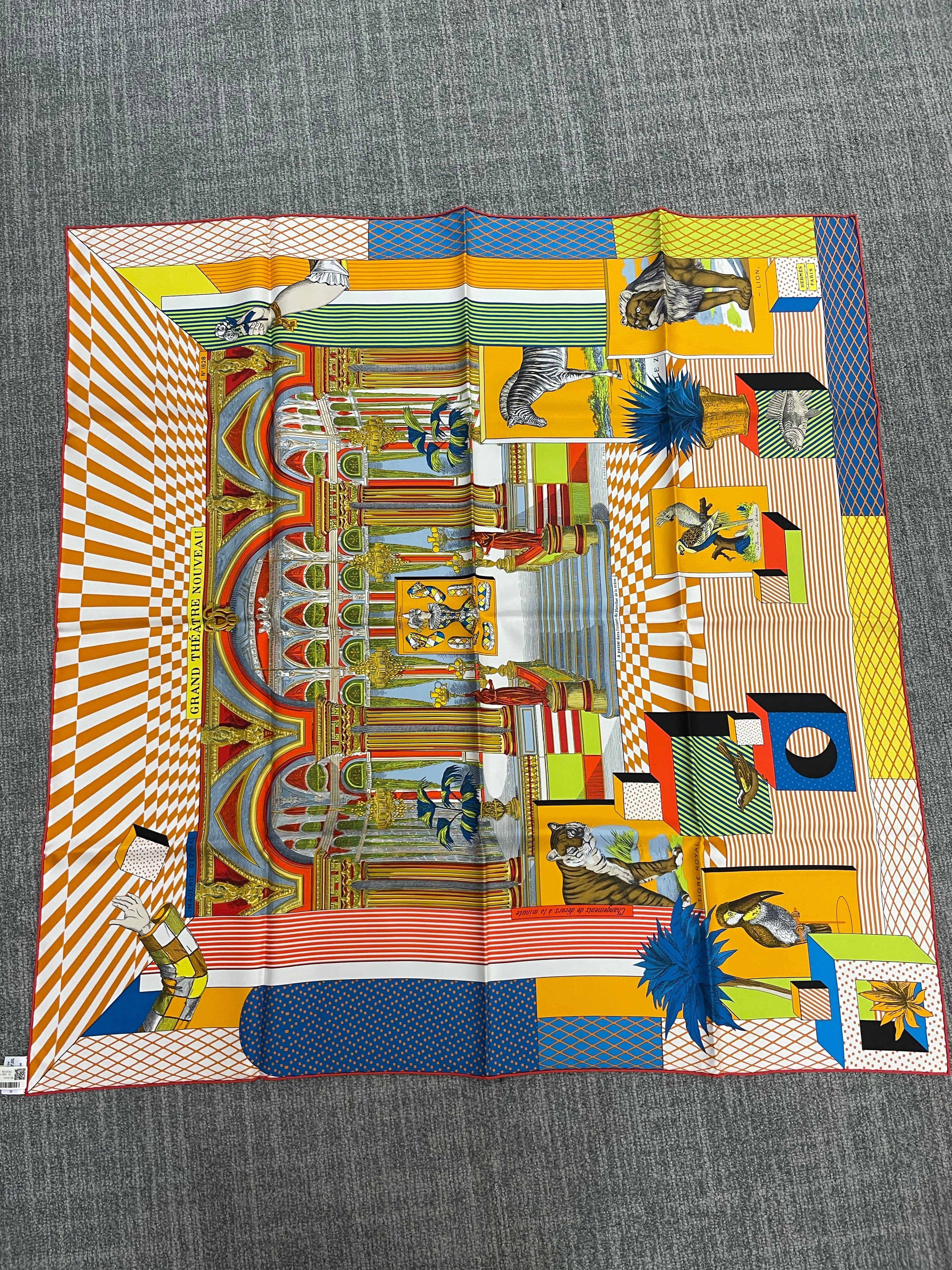 Hermès Silk 90 - 16 – Architectural Fantasy in Gold, Emerald, and Sky Blue ALC3497