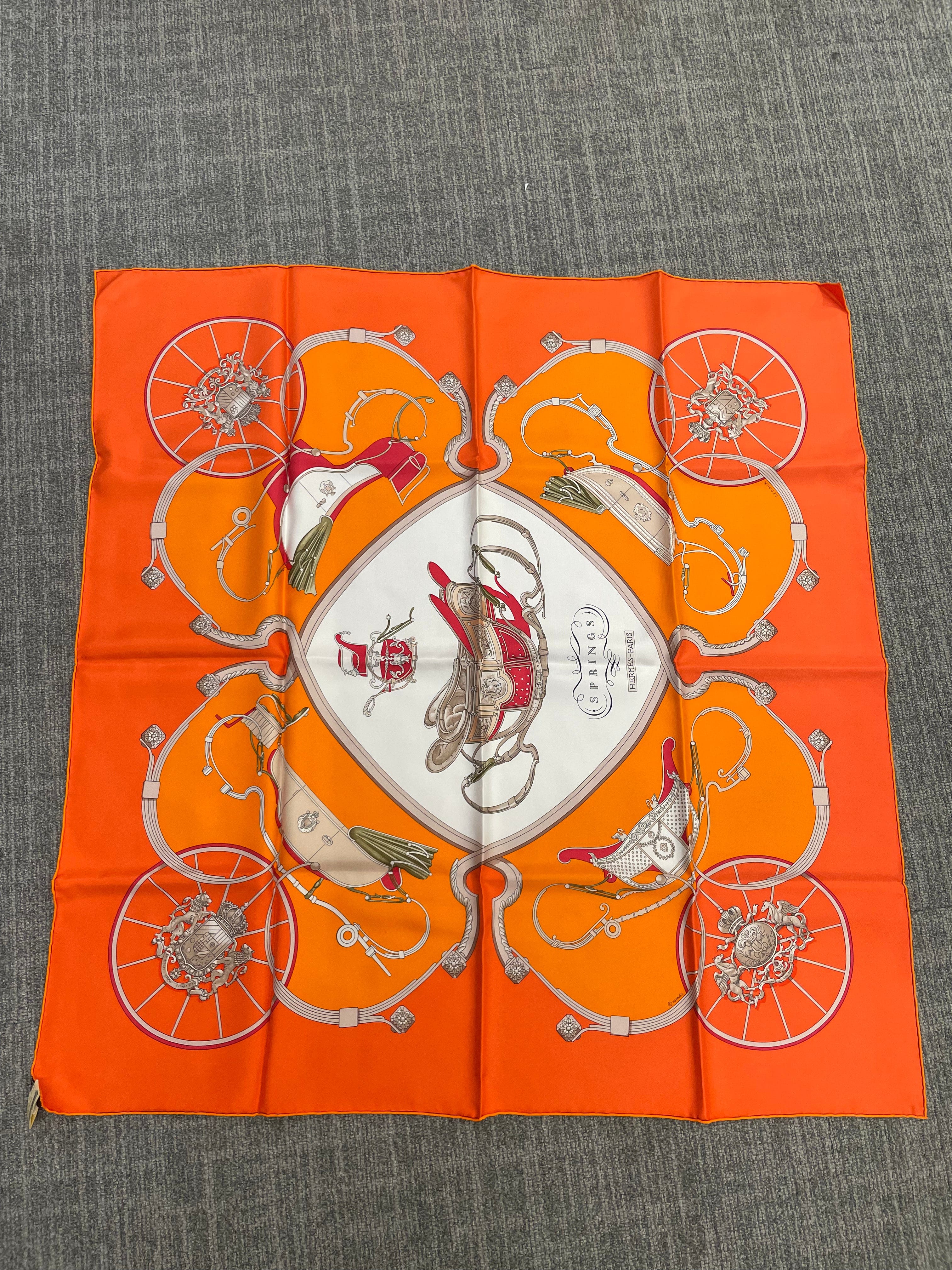 Hermès Silk 90 - 25 – Classic Equestrian Carousel in Tangerine and White ALC3506