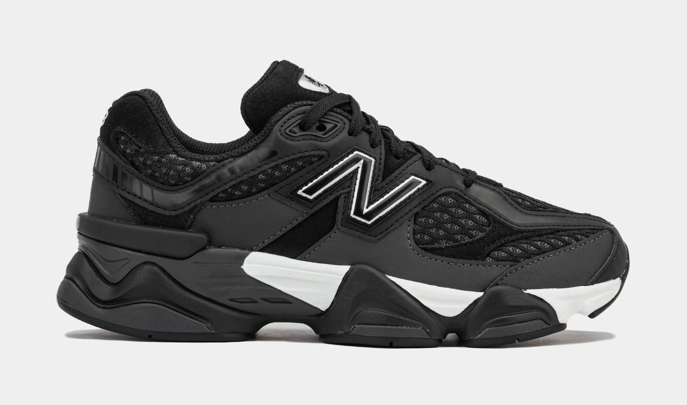 Newbalance Shoe Palace Exclusive 9060 Grade School Lifestyle Shoes (Black/Silver)