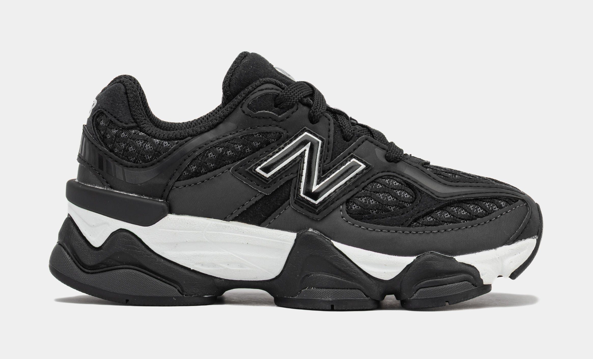 Newbalance Shoe Palace Exclusive 9060 Preschool Lifestyle Shoes (Black/Silver)