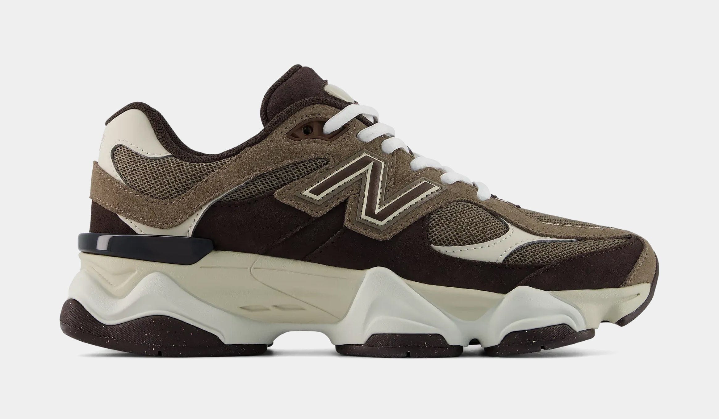 Newbalance 9060 Grade School Lifestyle Shoes (Brown)
