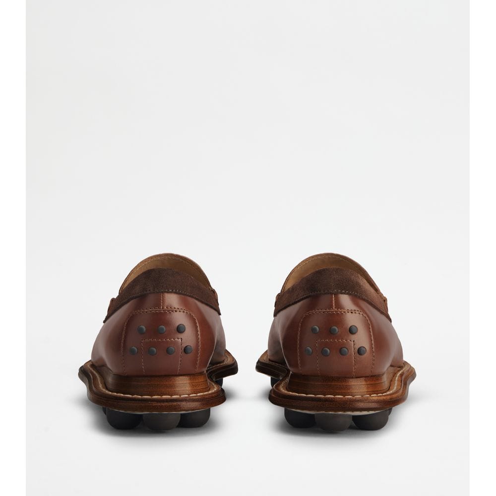 Tod's Tods Loafers In Leather Brown Mens