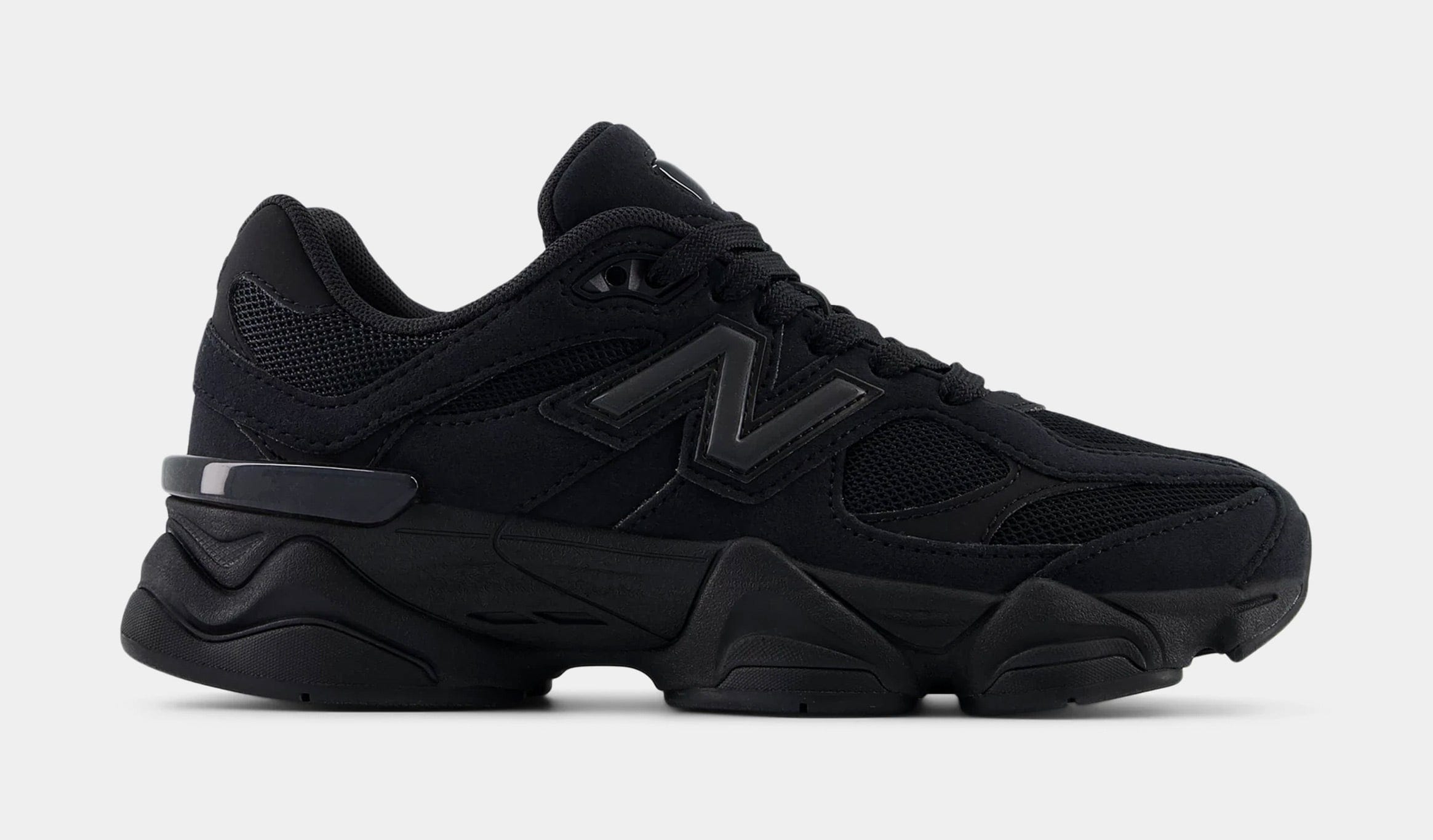 Newbalance 9060 Grade School Lifestyle Shoes (Triple Black)