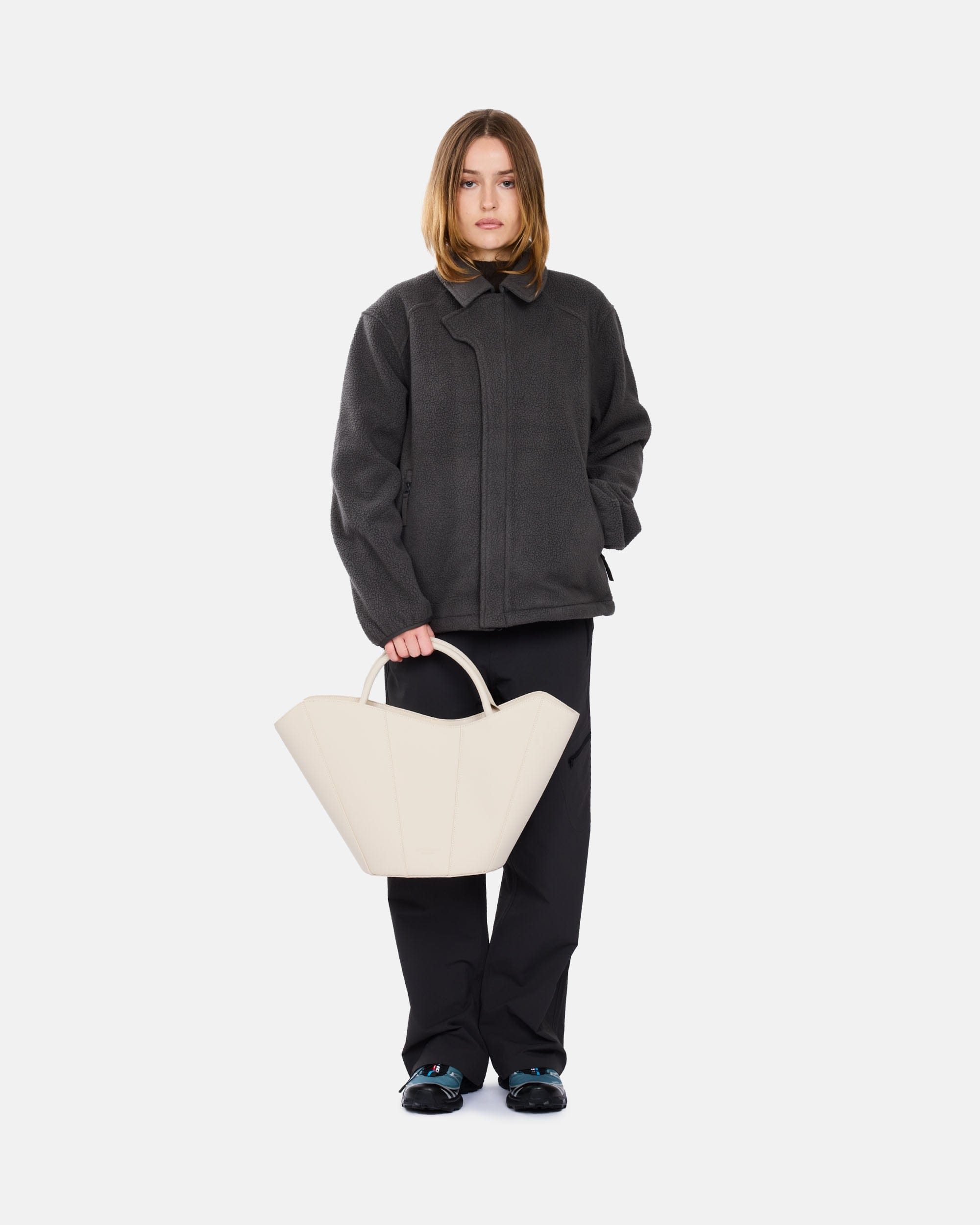 Gaston Luga AB Josefine Tote