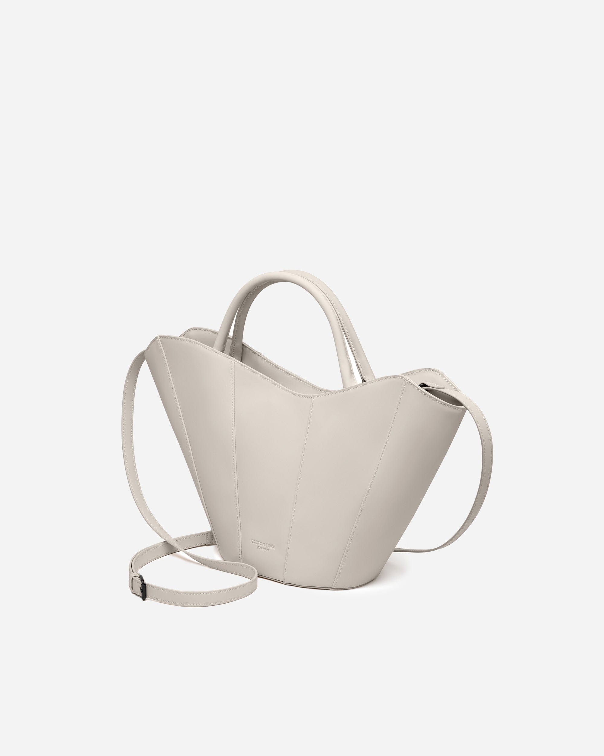 Gaston Luga AB Josefine Tote