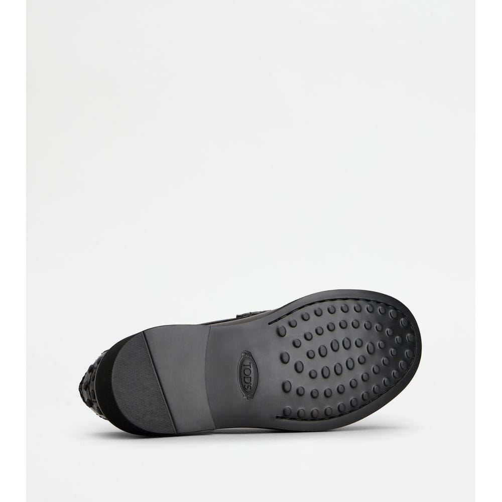 Tod's Tods Loafers In Leather Black Mens