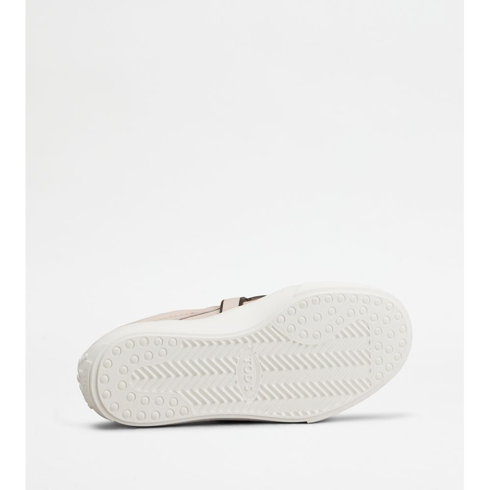 Tod's Tods Kate Slip - Ons In Leather Violet Womens