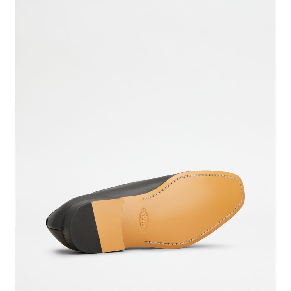 Tod's Tods Loafers In Leather Black White Womens