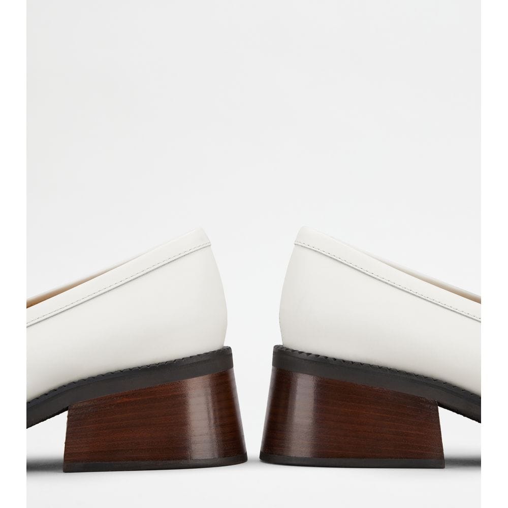Tod's Tods Heeled Loafers In Leather White Womens