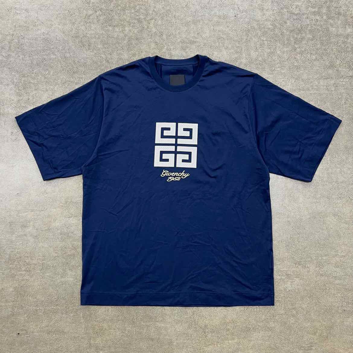 Givenchy T - Shirt 4 - G Navy New Size M