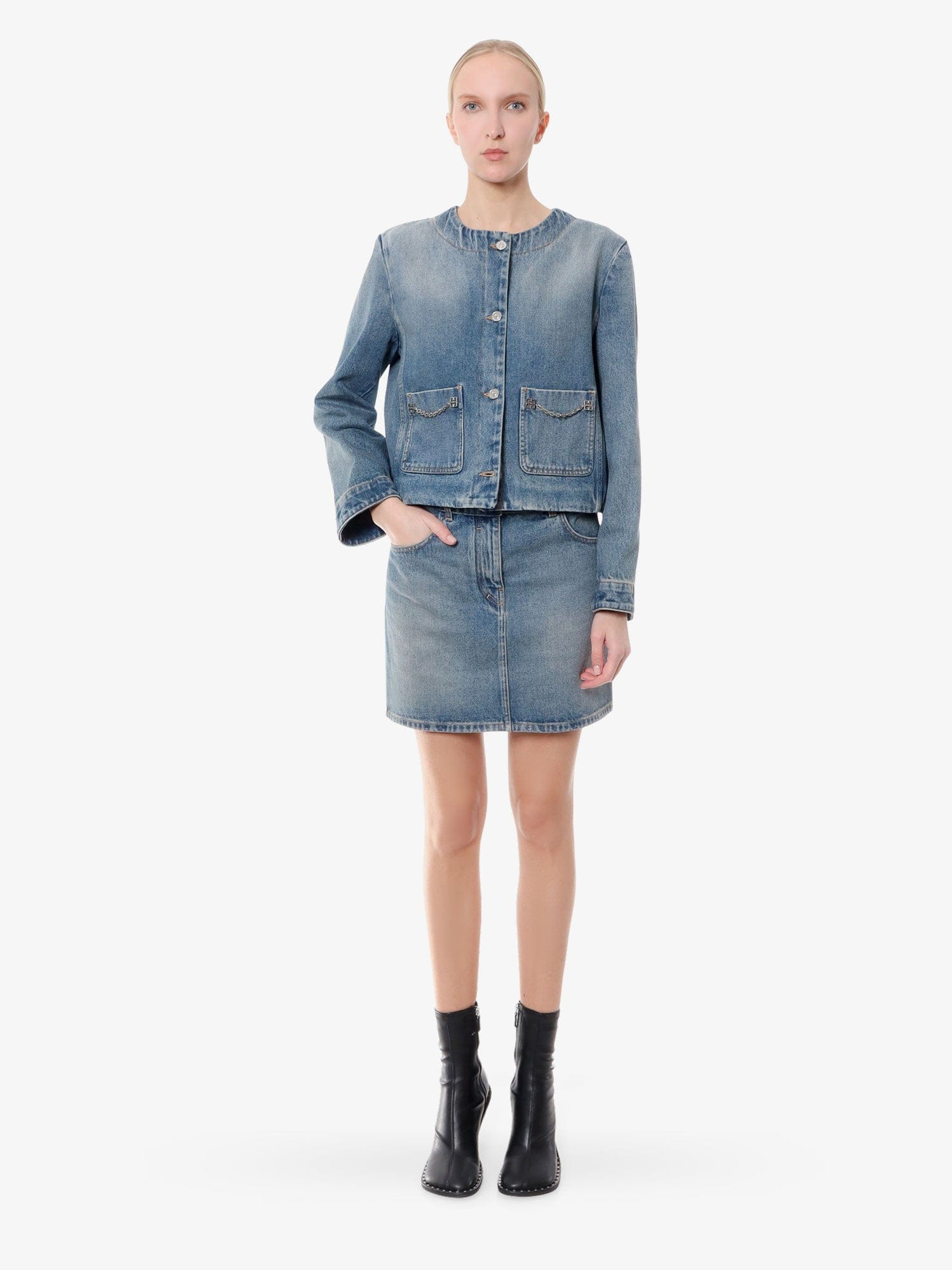 Givenchy Denim skirt with 4 g chain