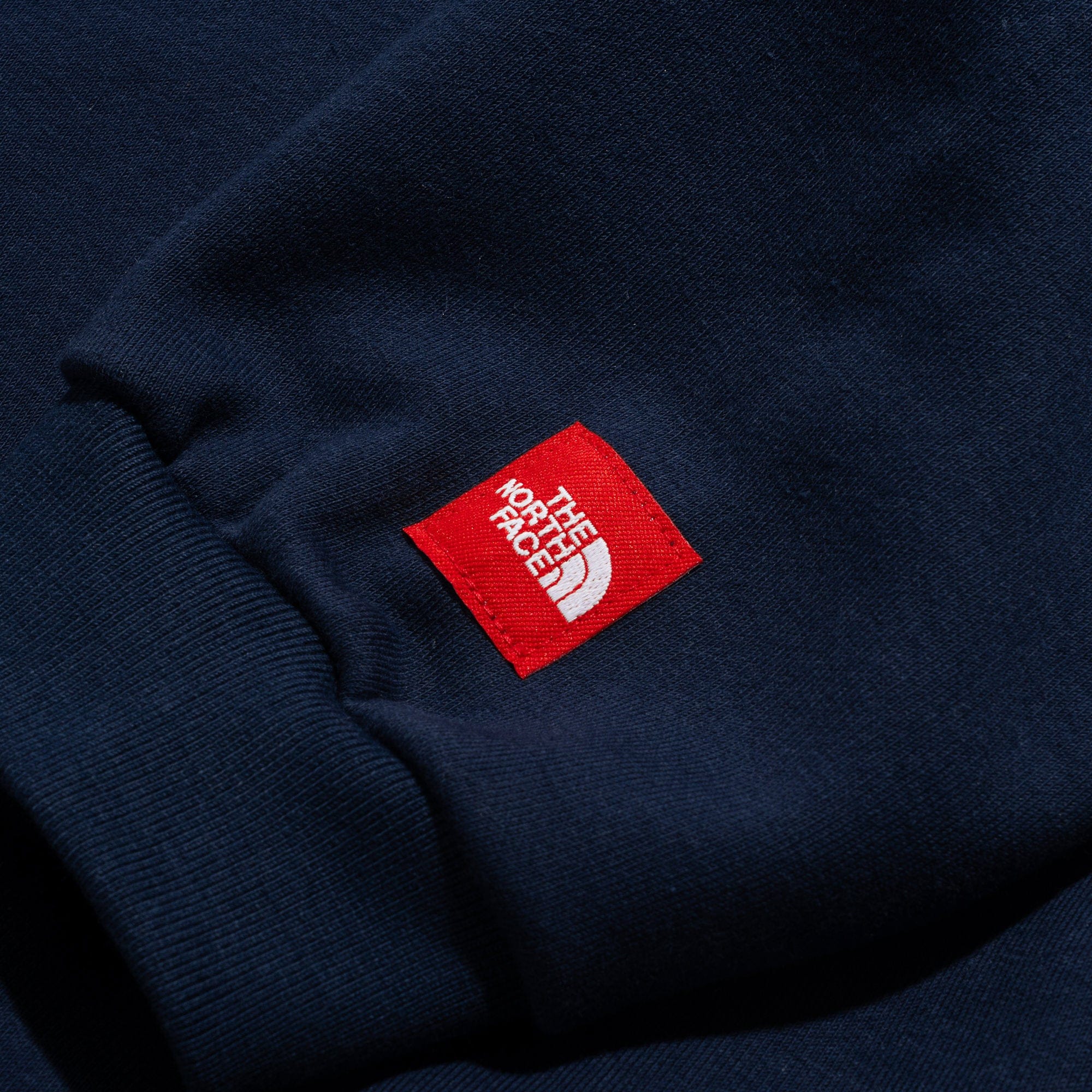 The North Face TNF Red Box Half Zip Summit Navy NF0A8FHA8K21