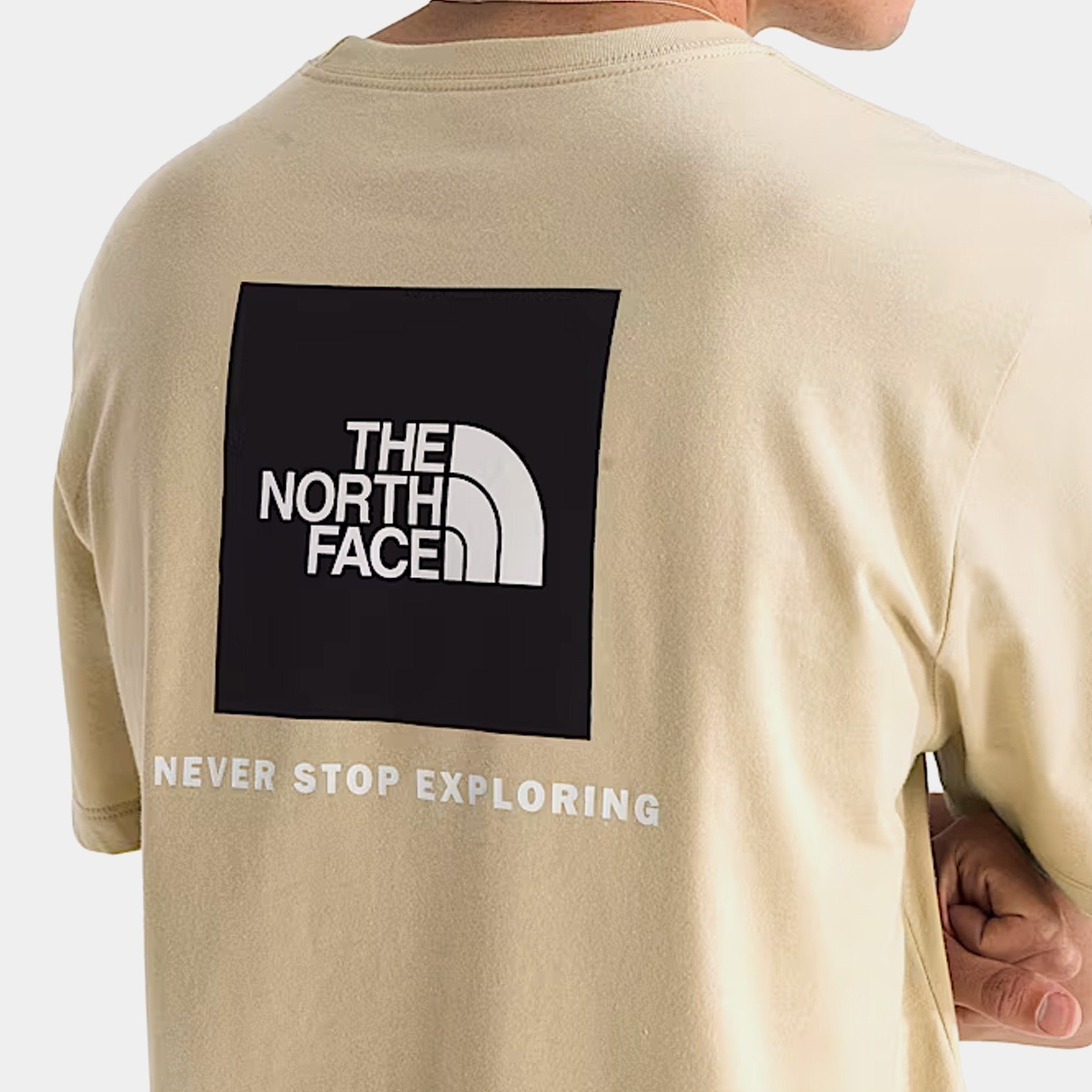 THE NORTH FACE Core Box NSE Mens Short Sleeve Shirt (Beige/White)