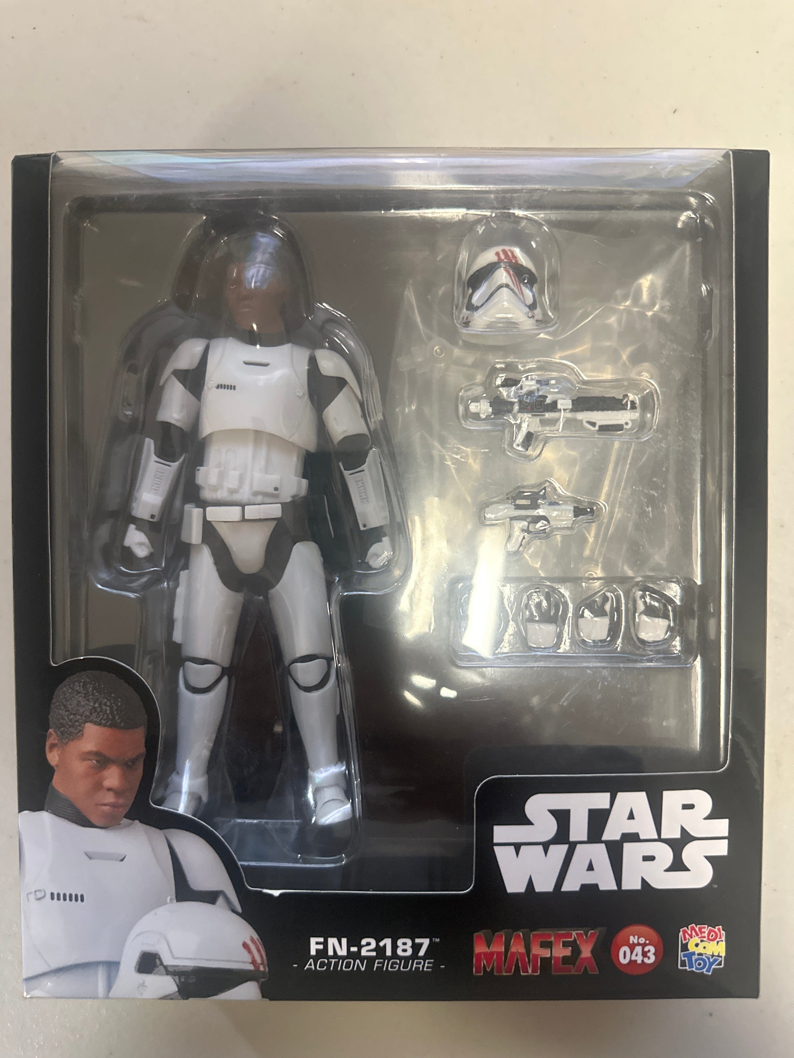 Medicom Toy Medicom MAFEX Star Wars fn - 2187 043 Action Figure