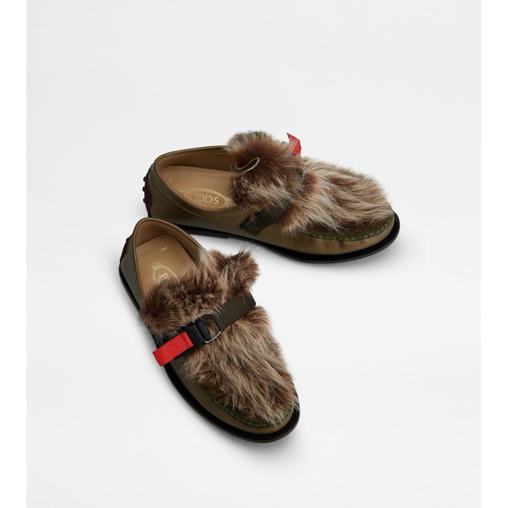 Tod's Tods Loafers In Leather Green Womens