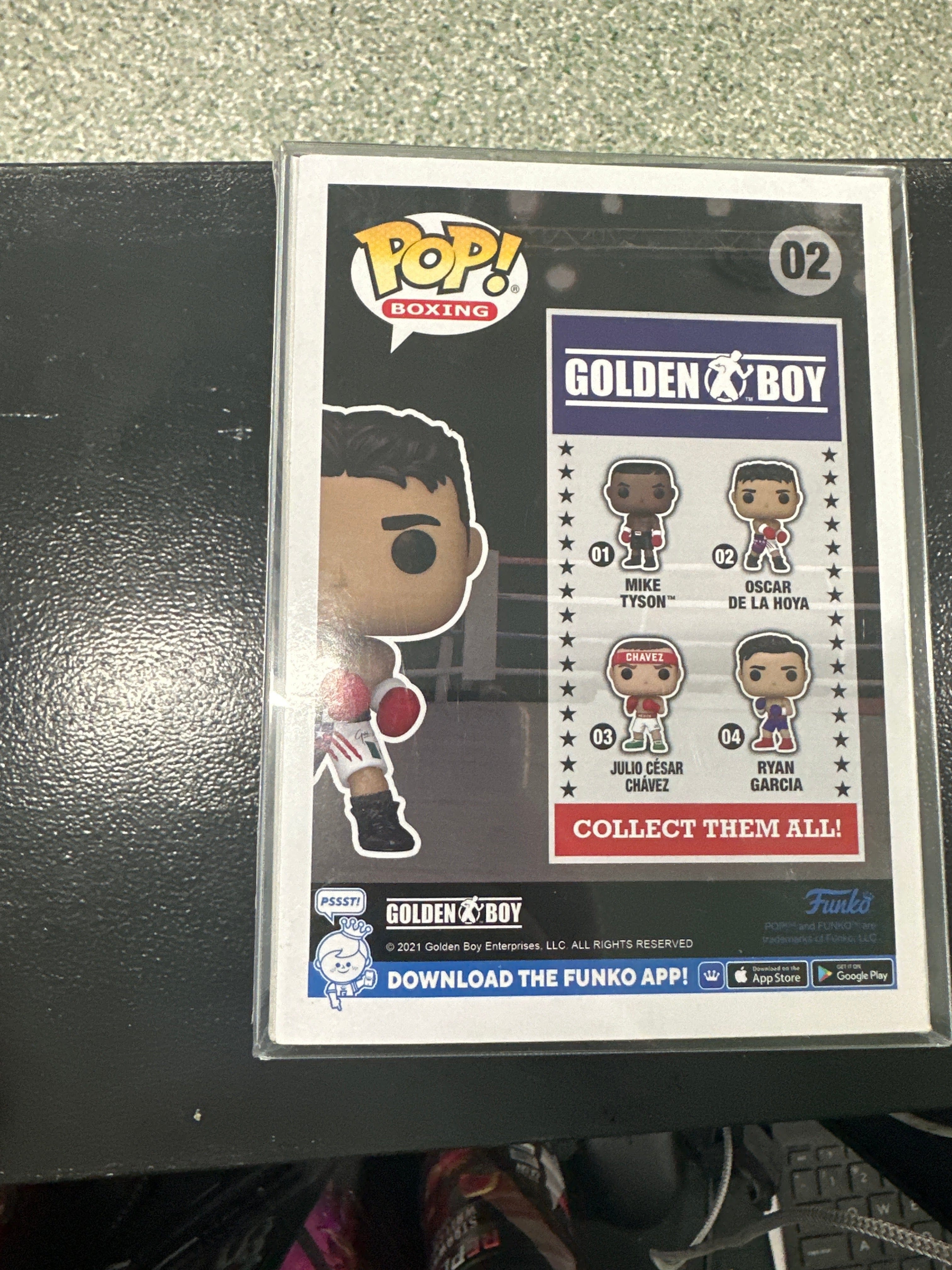 Funko Pop Oscar De La Hoya 02 Autograph (see pictures) Vinyl Figure