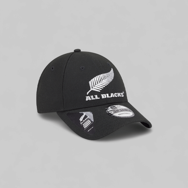 New Era Classic Collection 9Forty Snapback Metallic Silver/BlackAll Blacks