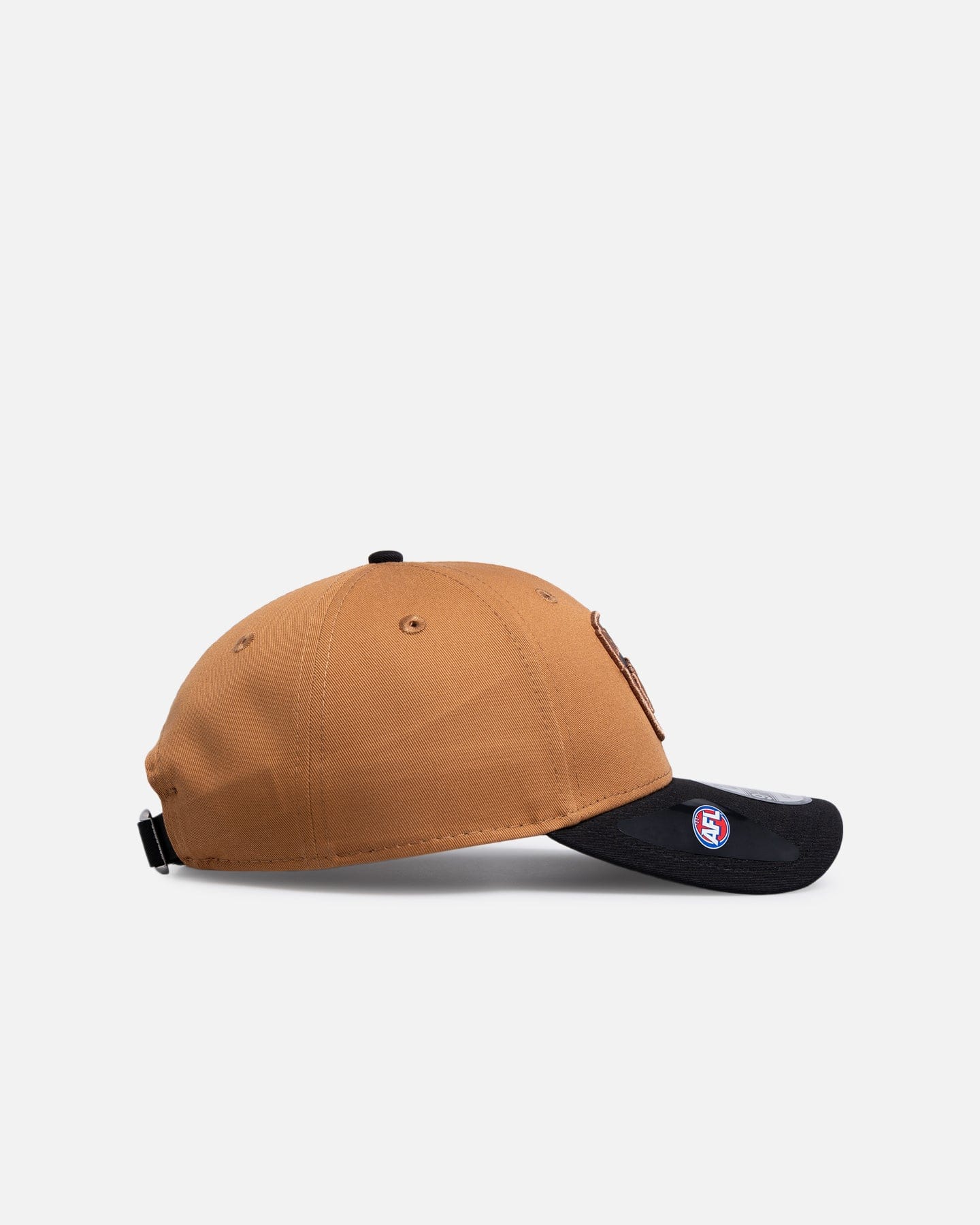 New Era Melbourne Football Club AFL 2026 9FORTY Strapback Med Beige