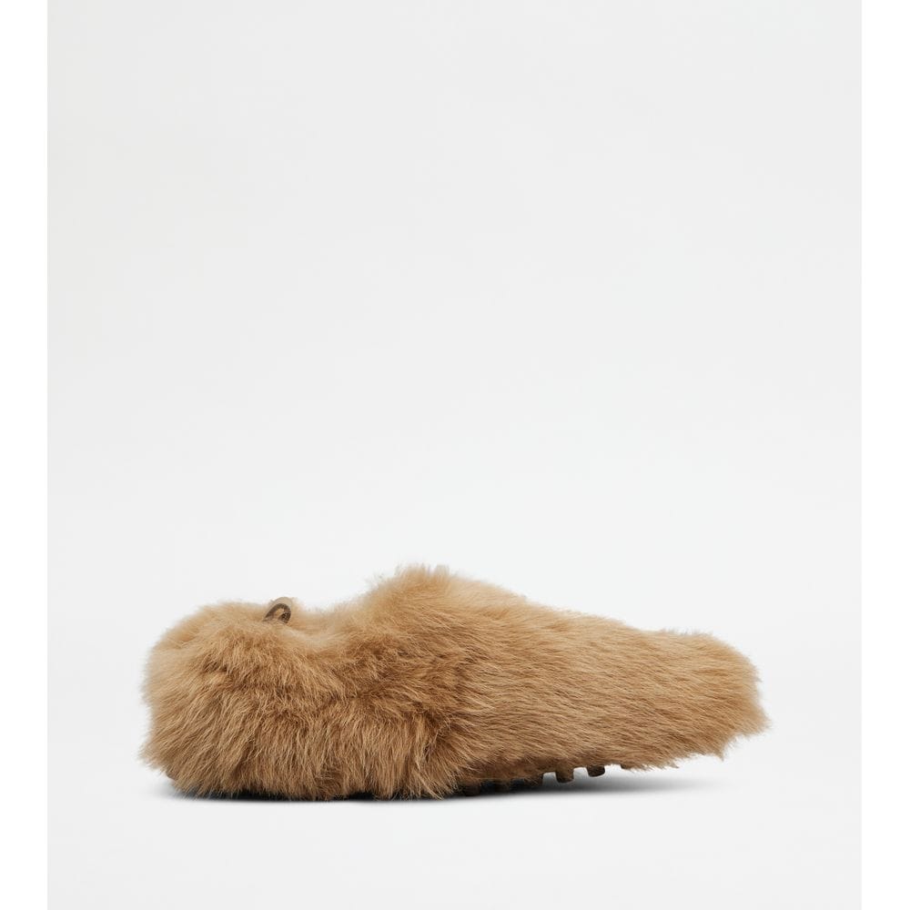Tod's Tods Gommino Loafers In Fur Beige Womens